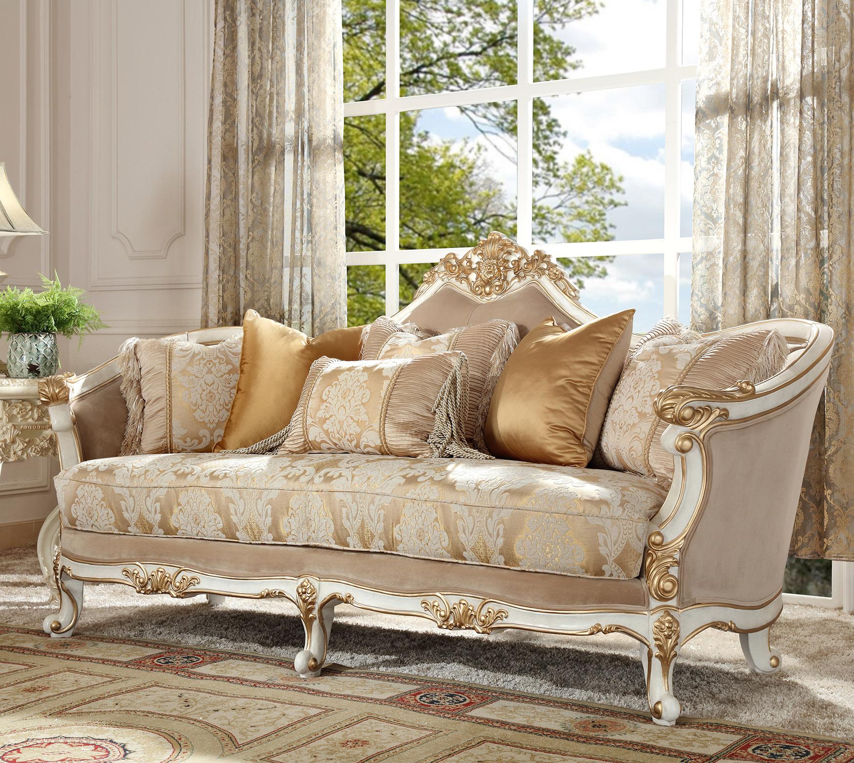 

    
Plantation Cove White Sofa Carved Wood Traditional Homey Design HD-2669
