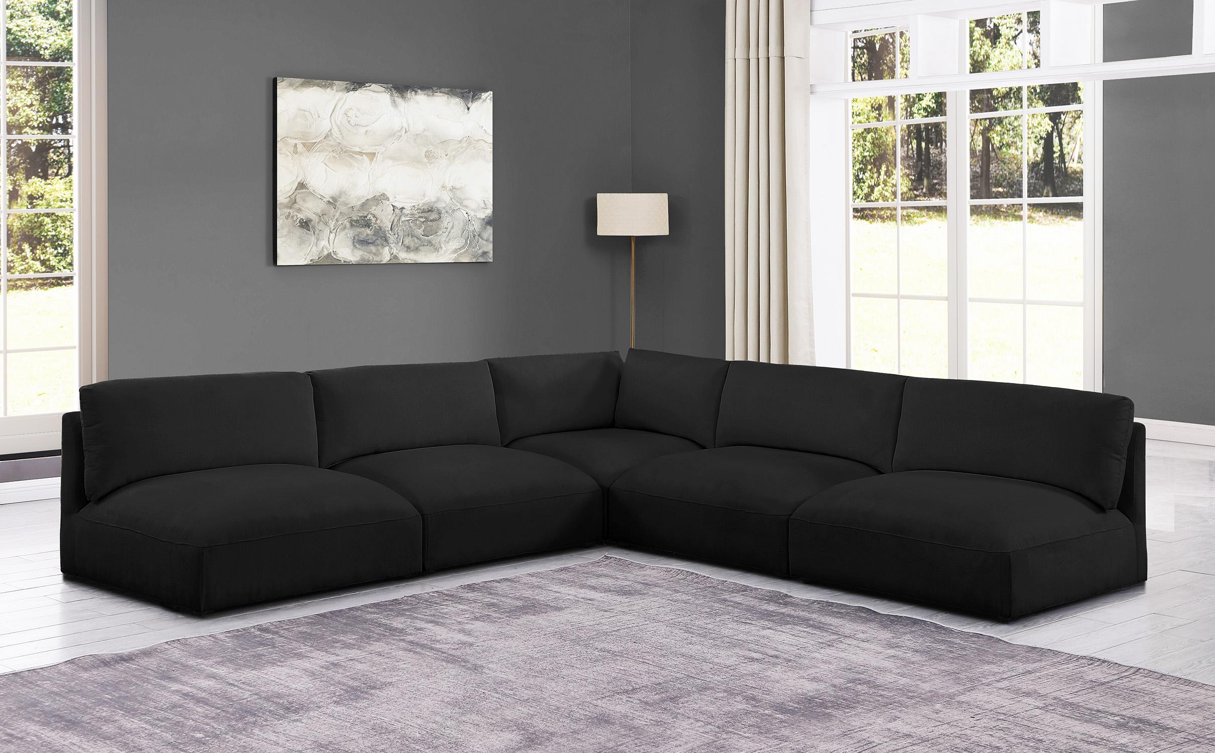 

    
Plush Black Fabric Modular Sectional Sofa EASE 696Black-Sec5C Meridian Modern
