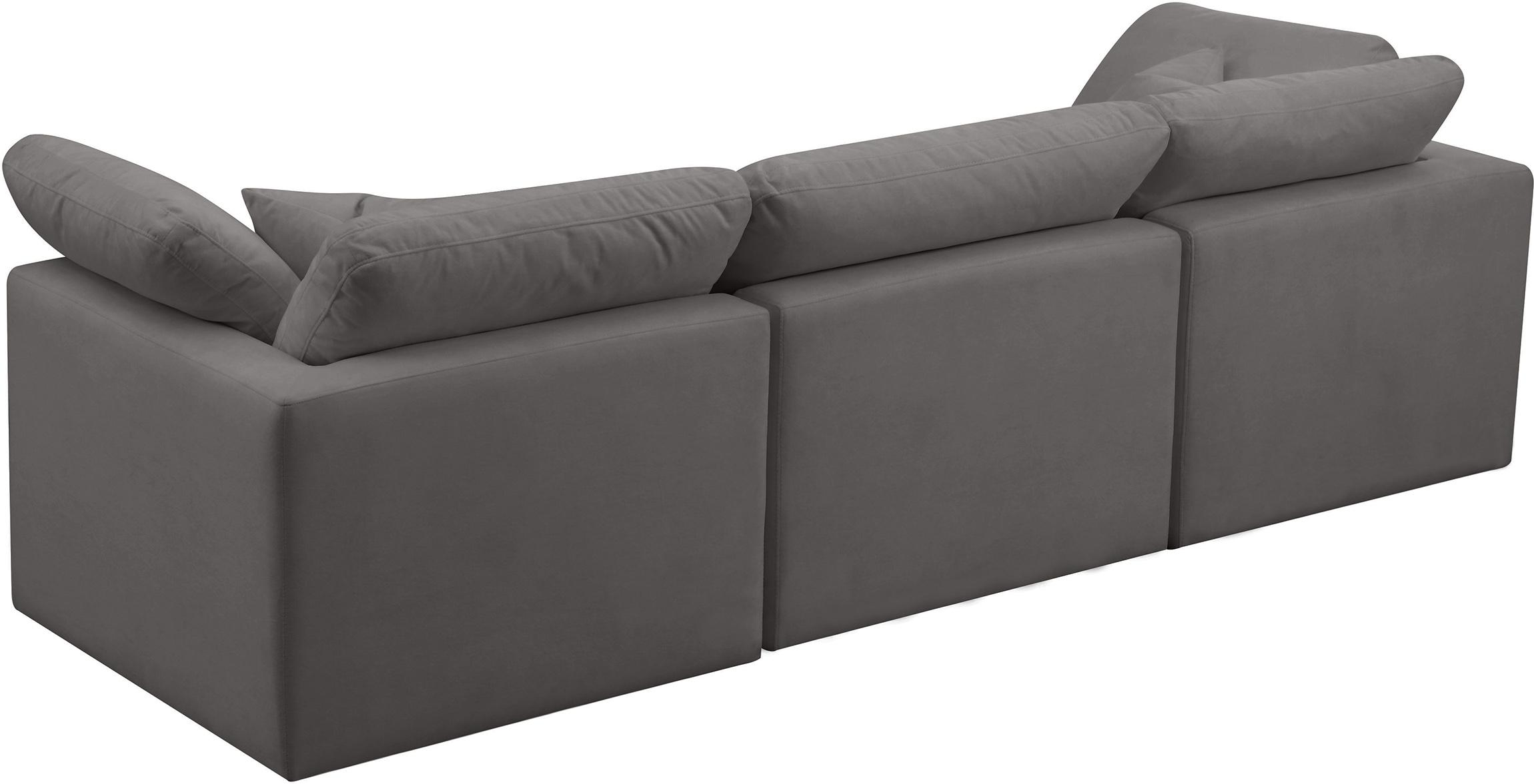 

    
Grey Velvet Comfort Modular Sofa Plush 602Grey-S105 Meridian Modern
