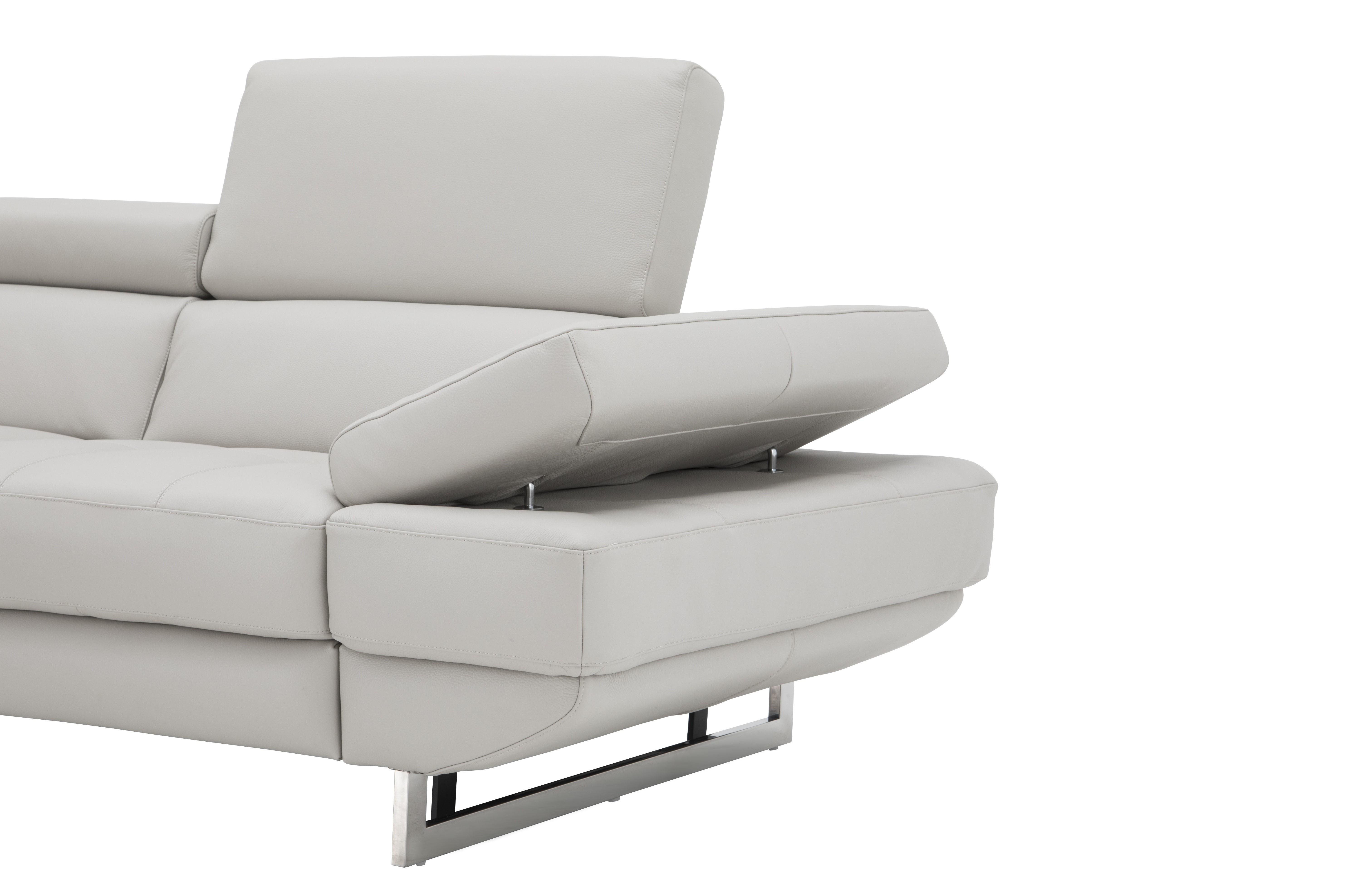 

    
The Annalaise Reclining Sectional
