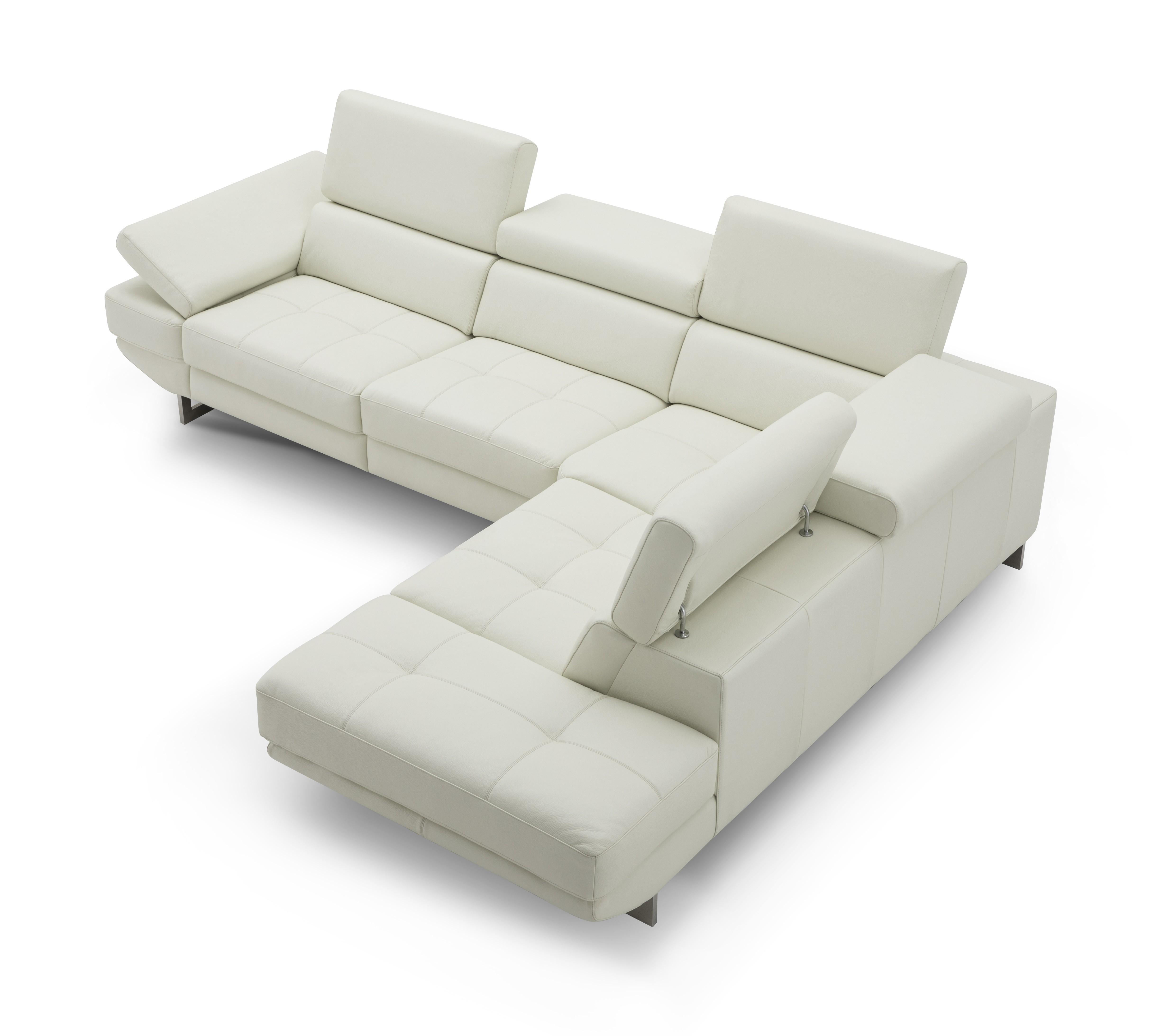 

    
J&M Furniture The Annalaise Reclining Sectional White 19966
