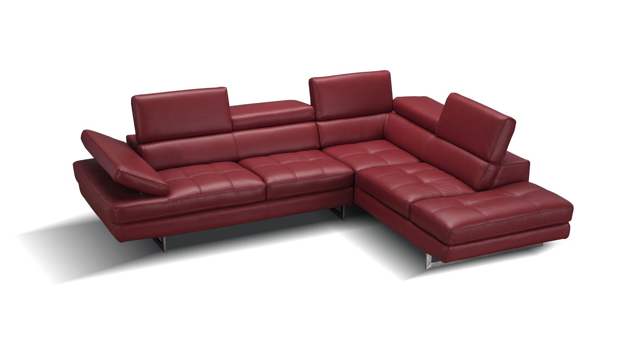 

    
J&M Furniture A761 Sectional Sofa Red SKU 178554
