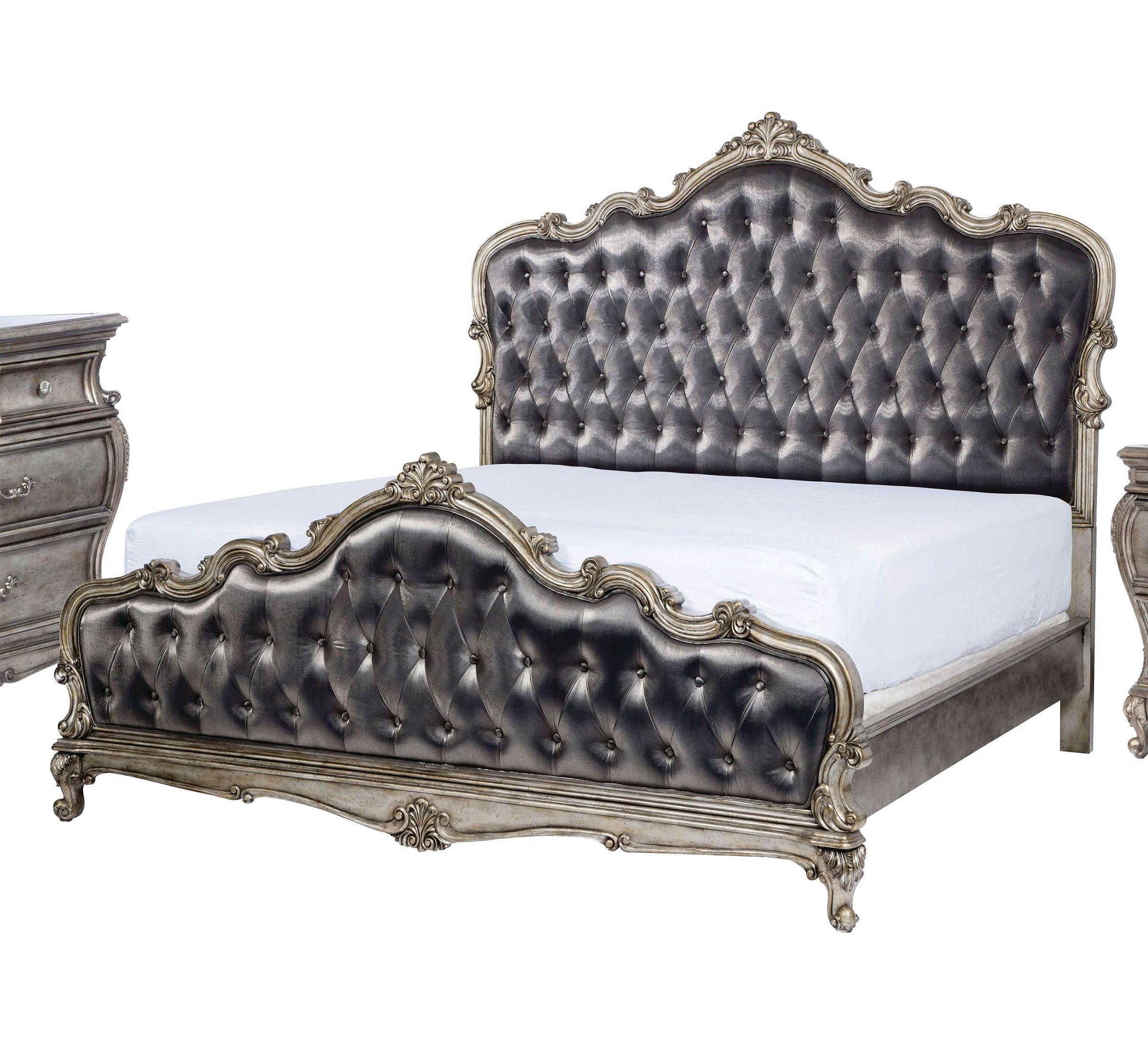 

    
Rory King Silver Gray Antique Platinum Upholstered Standard Bedroom Set 5
