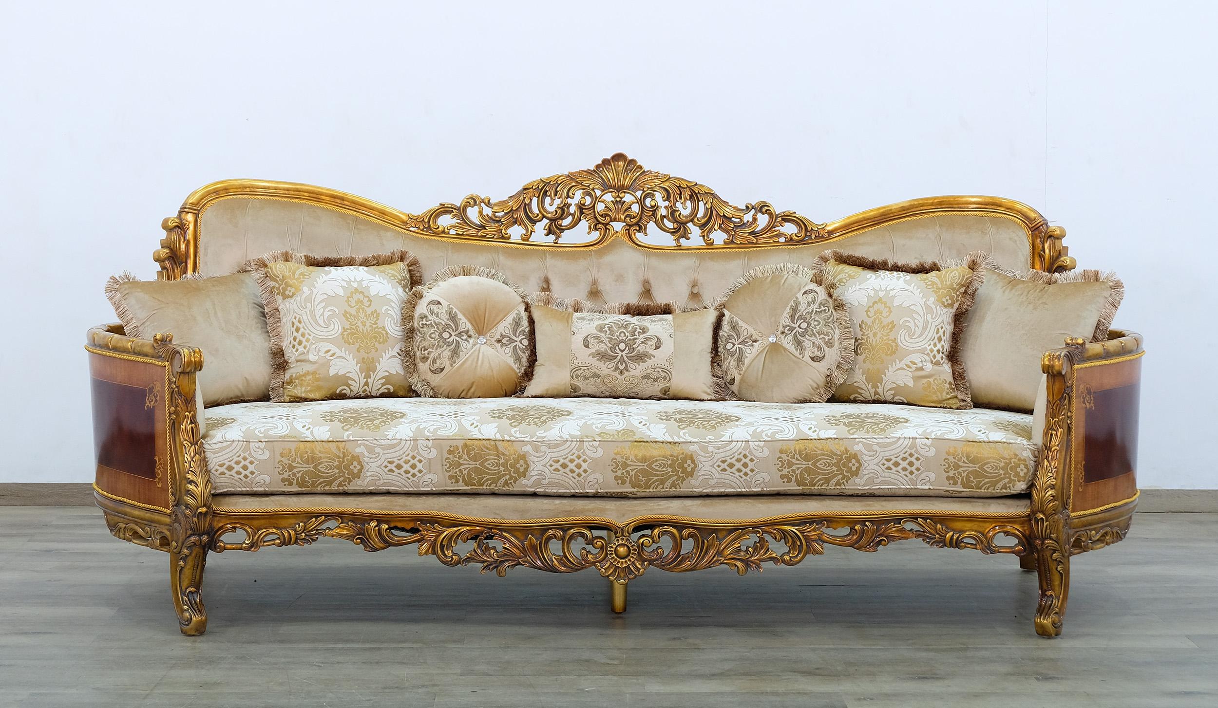

    
EUROPEAN FURNITURE MAGGIOLINI Sofa Antique/Gold/Beige 31055-S
