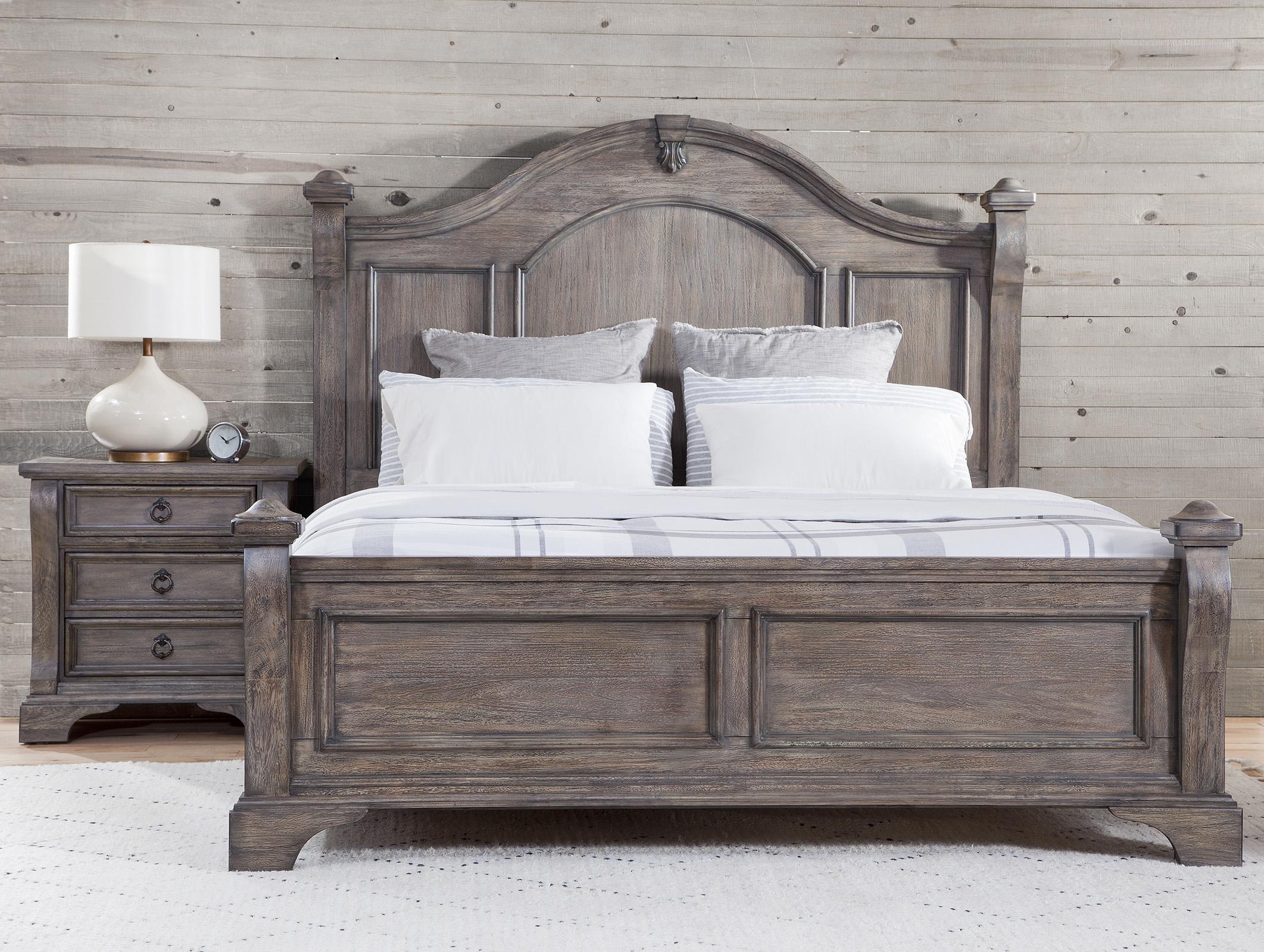 

    
Rustic Charcoal King Bed Set 3 HEIRLOOM 2975-66POS American Woodcrafters

