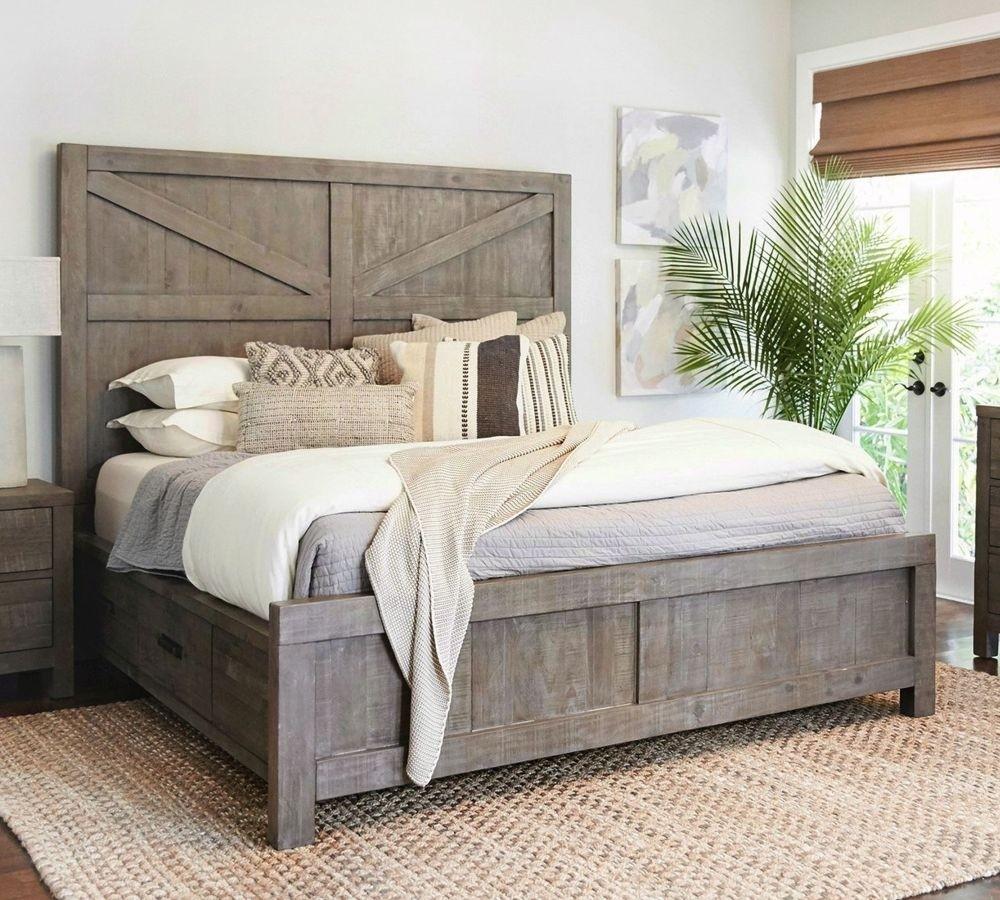 

    
Rustic Grey Finish Farmhouse King Size Bed TARYN by Modus Furniture
