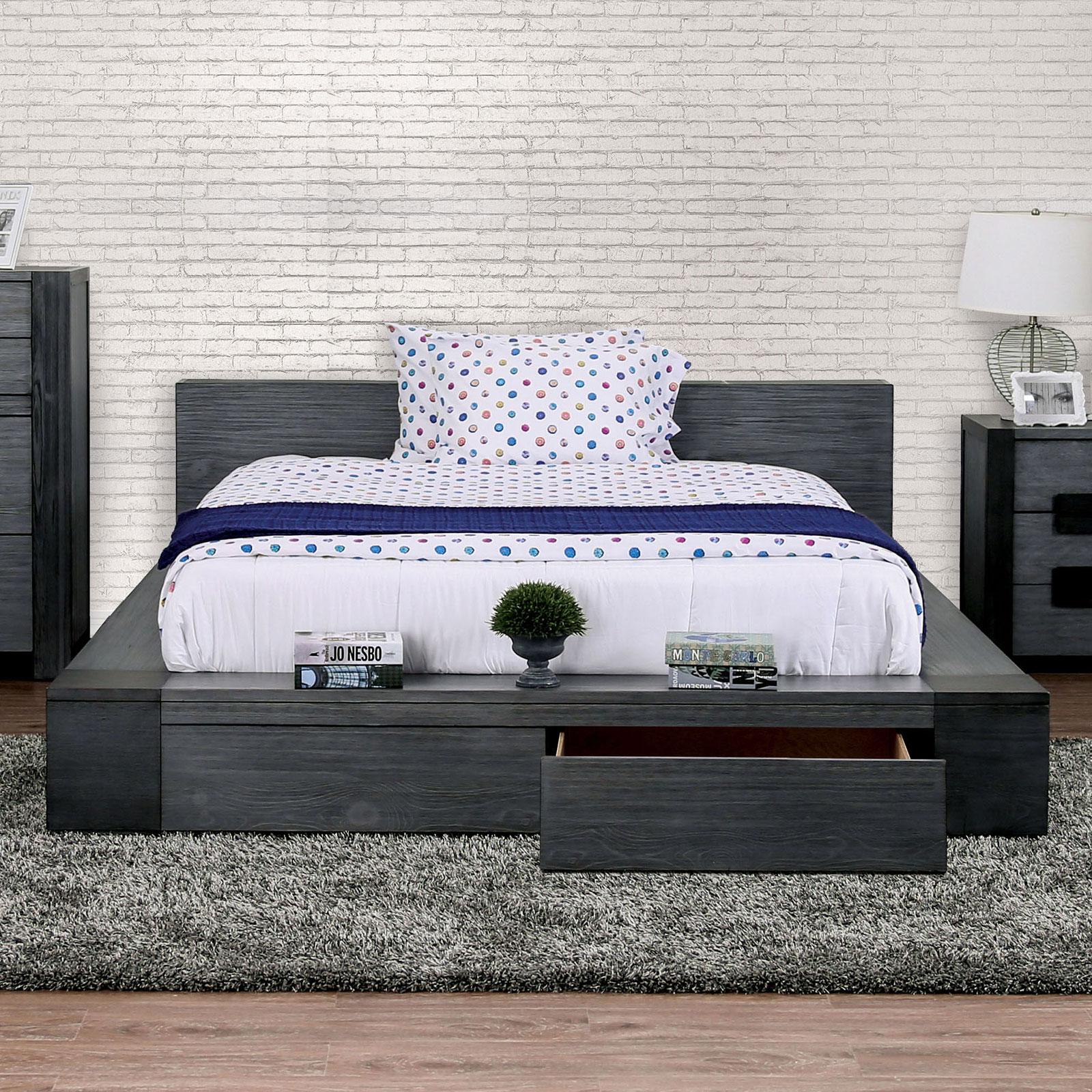 

    
Rustic Gray Finish California King Storage Bed Janeiro Furniture of America
