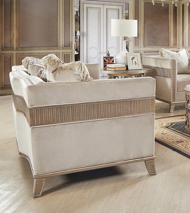 

    
Satin Beige Fabric Sofa Traditional Homey Design HD-20301
