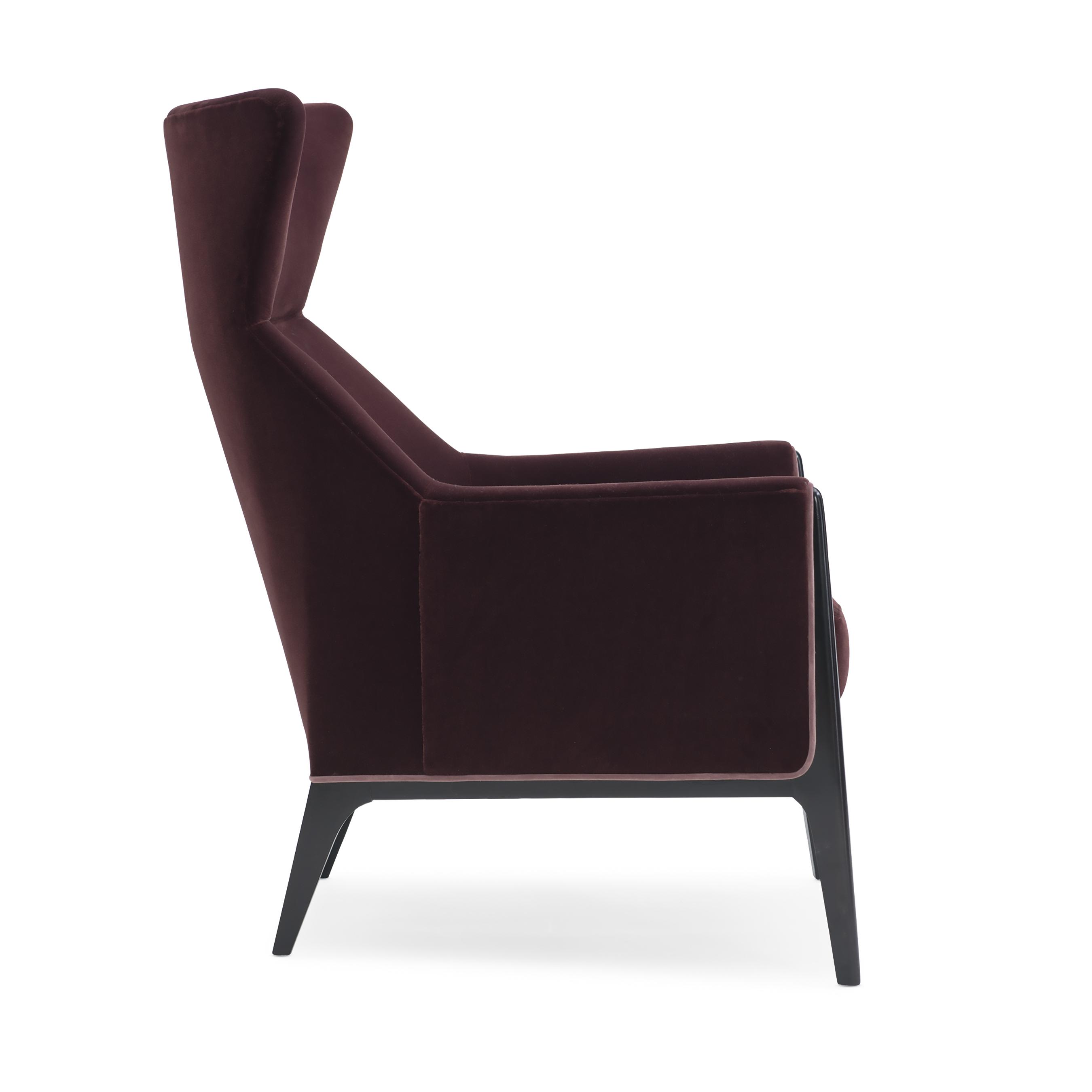 

        
Caracole BOUNDLESS CHAIR Accent Chair Purple Velvet 662896030488

