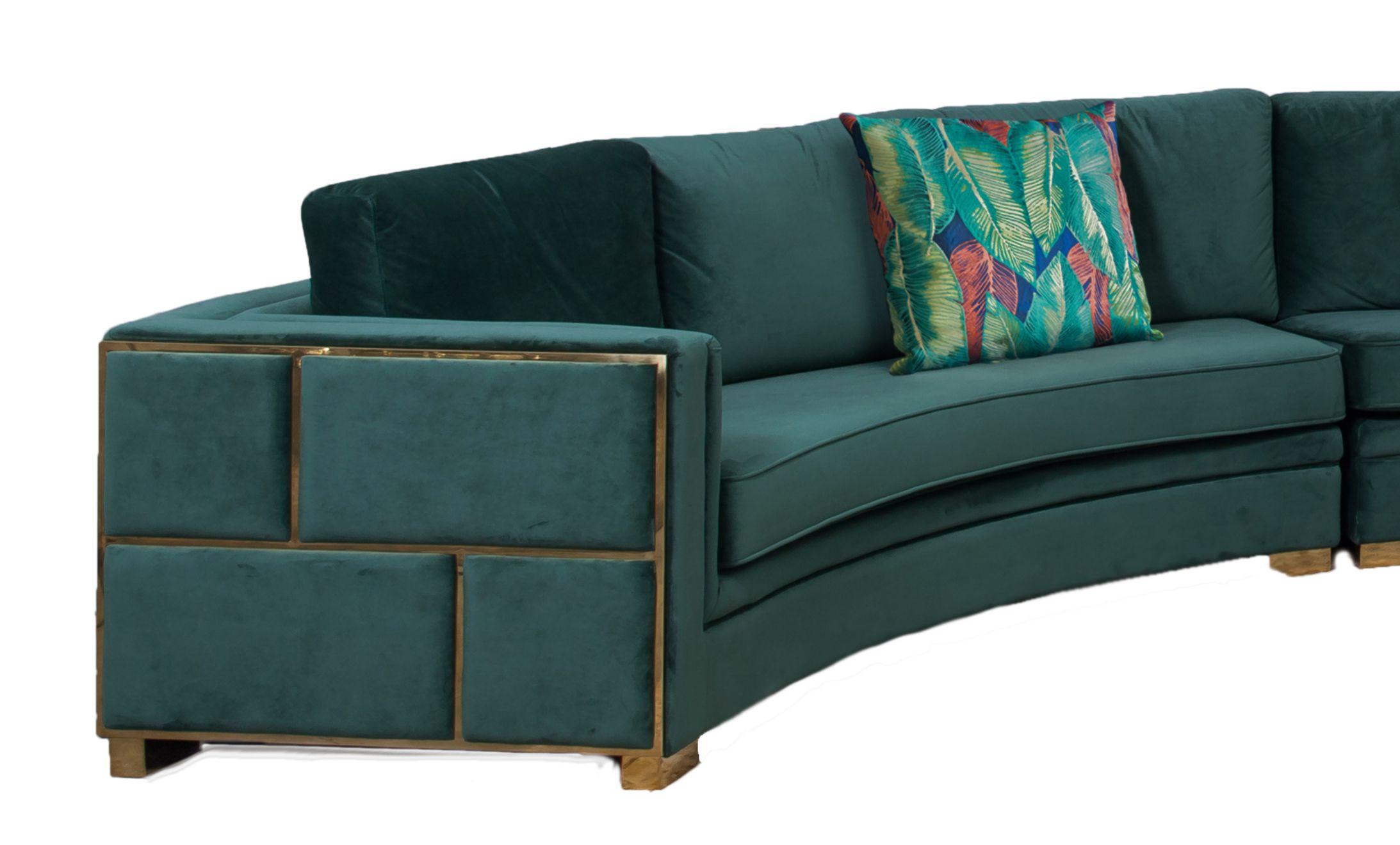 

    
Cosmos Furniture Marco Sectional Sofa Green/Gold Marco-Sectional
