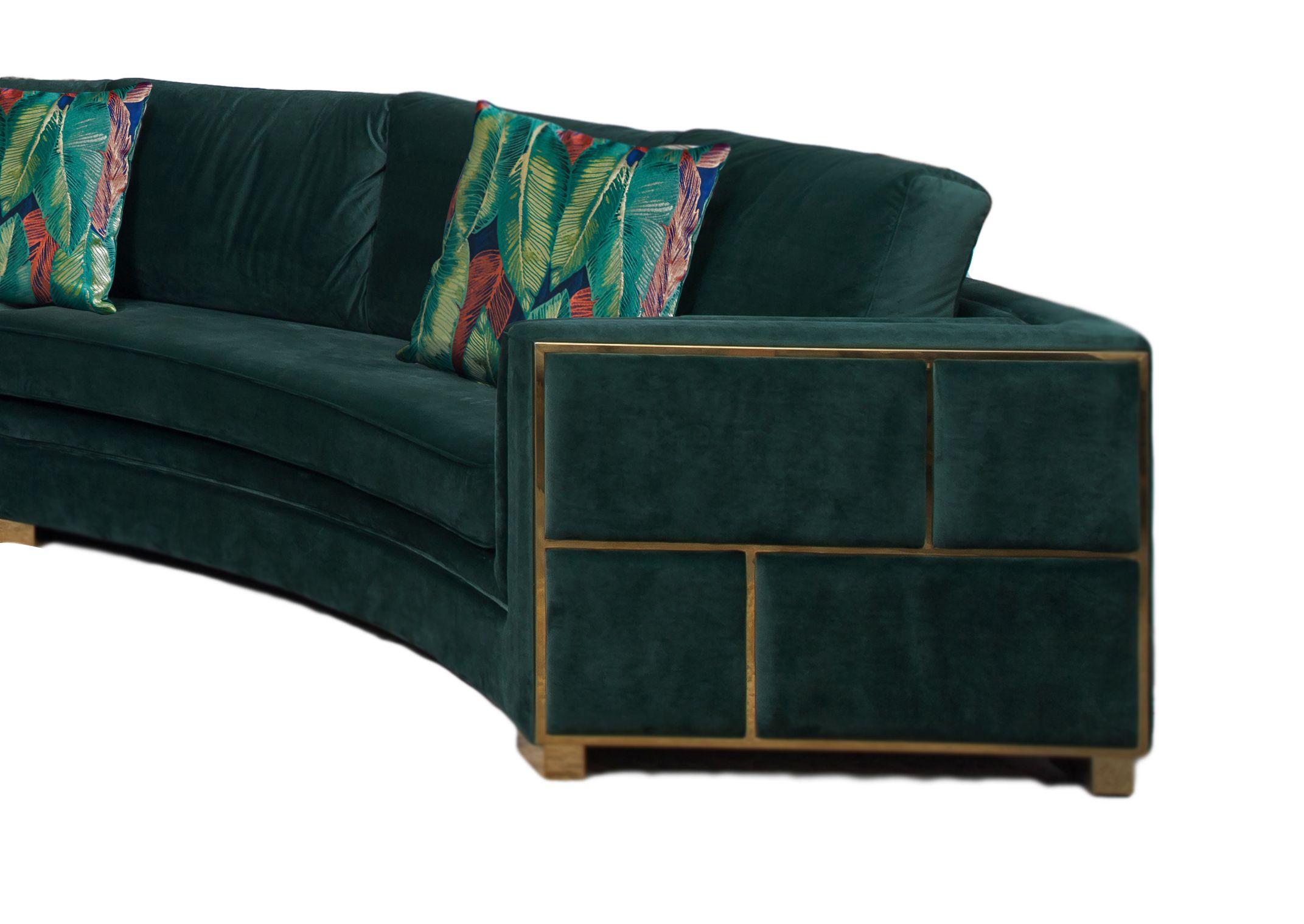 

    
Marco-Sectional Cosmos Furniture Sectional Sofa
