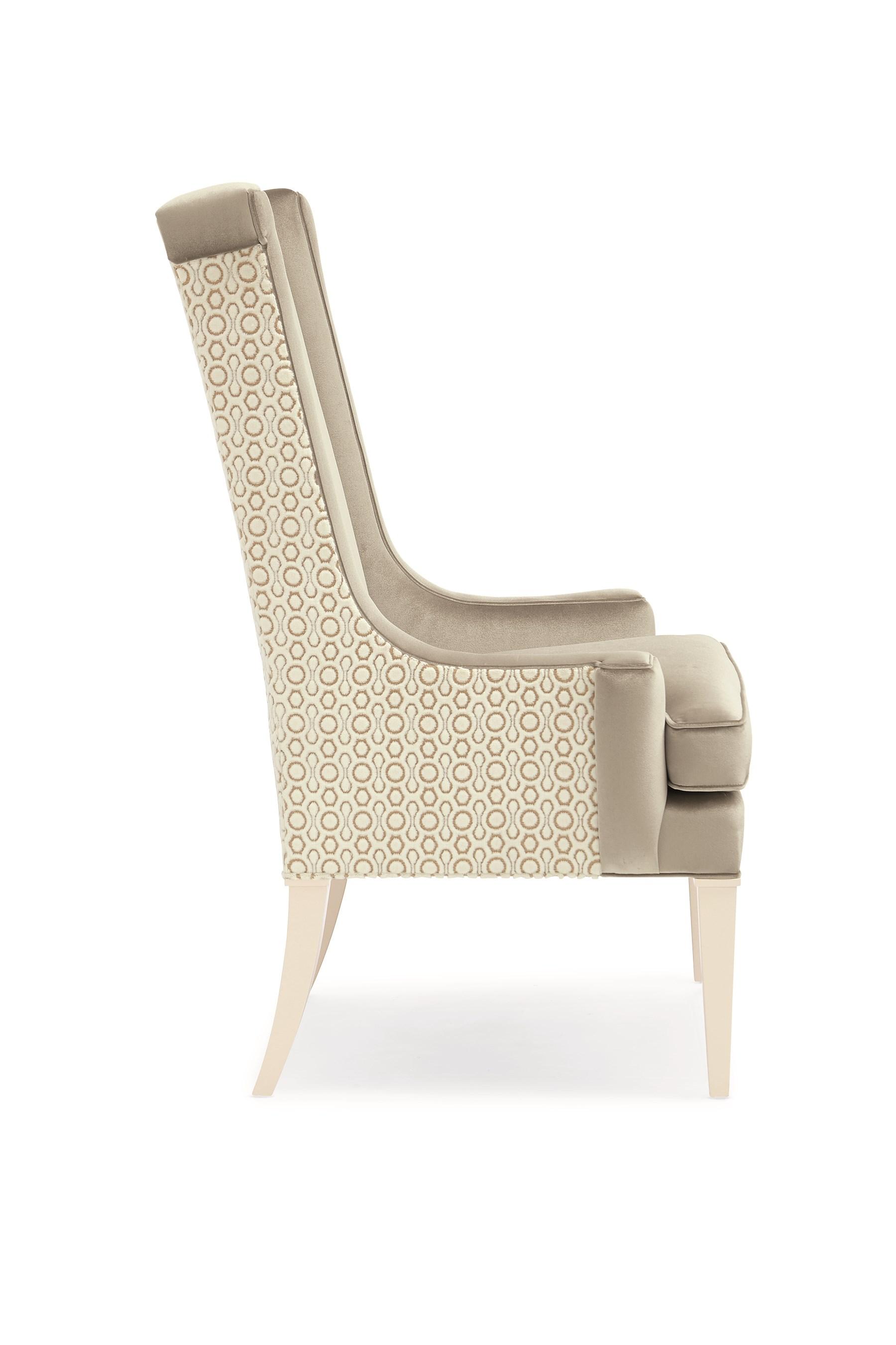 

        
Caracole PURRR-FECT Arm Chairs Ivory Fabric 662896027440
