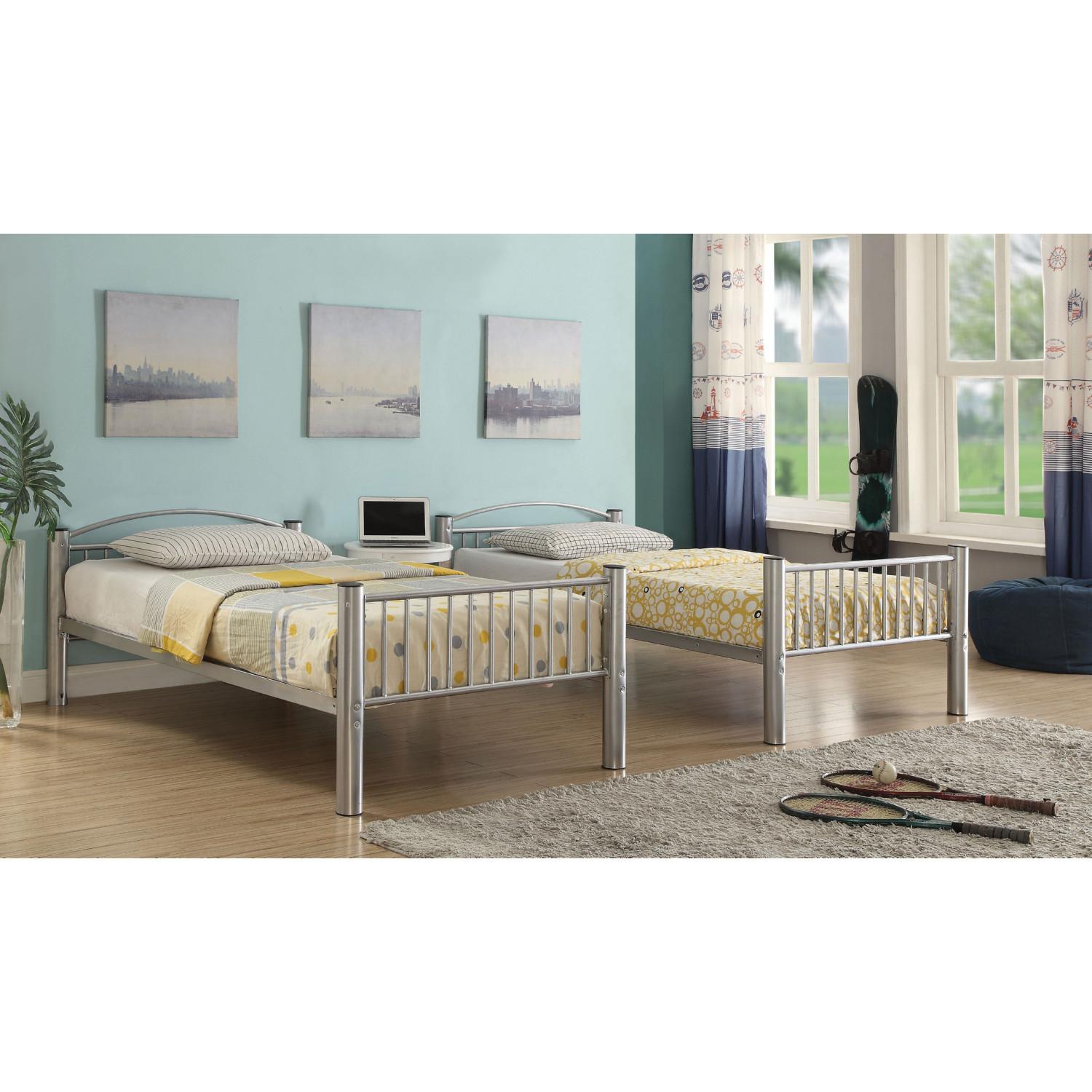 

    
37385SI Acme Furniture Twin/Twin Bunk Bed
