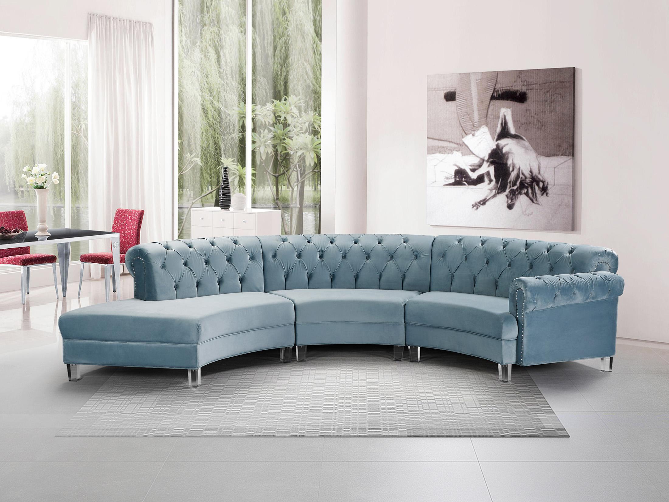 

    
697Skyblu-Sec-3PC Meridian Furniture Sectional Sofa

