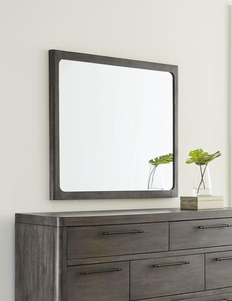 

    
Modus Furniture CICERO Dresser With Mirror Slate gray 2KS382-DM-2PC
