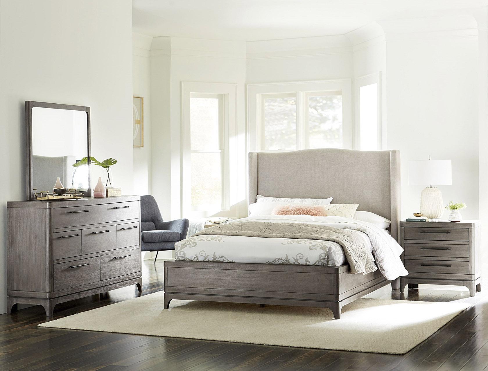 

    
Rustic Slate Gray Upholstered King Bedroom Set 4Pcs CICERO by Modus Furniture
