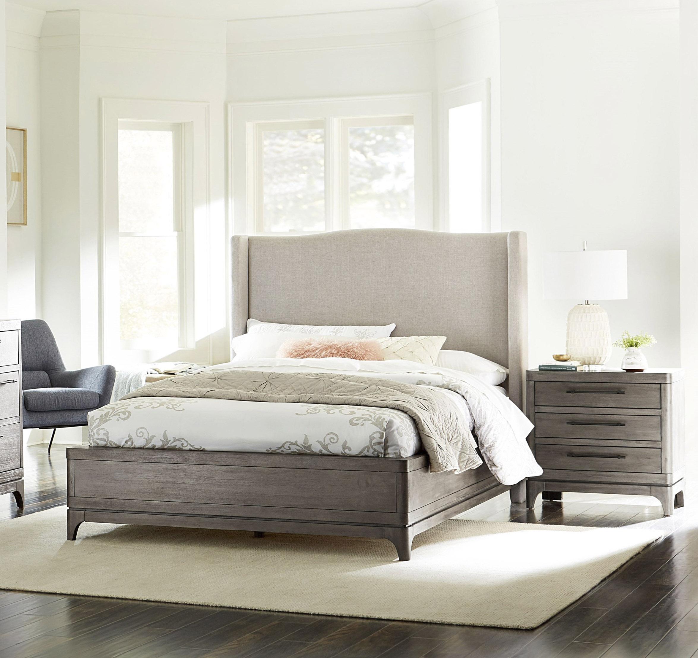 

    
Rustic Slate Gray Upholstered King Bedroom Set 4Pcs CICERO by Modus Furniture
