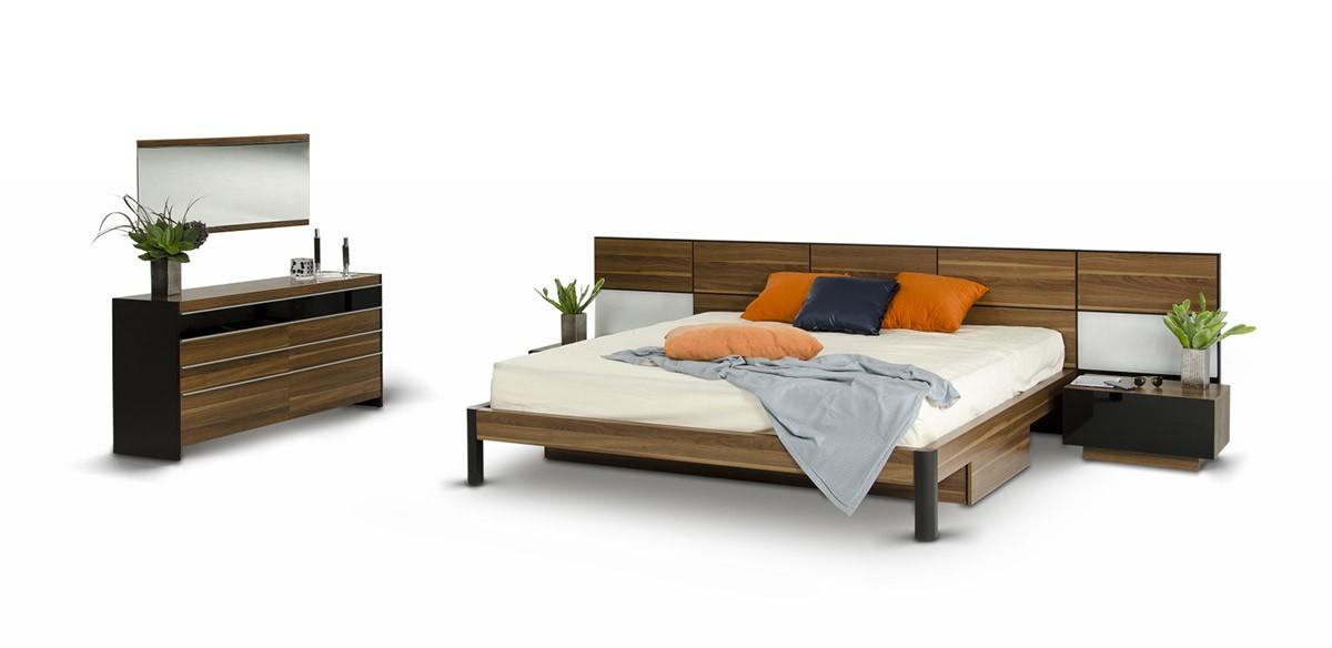 

    
Soflex Glendale Modern Walnut Queen Size Platform Bed w/ Nightstands Storage And Lights
