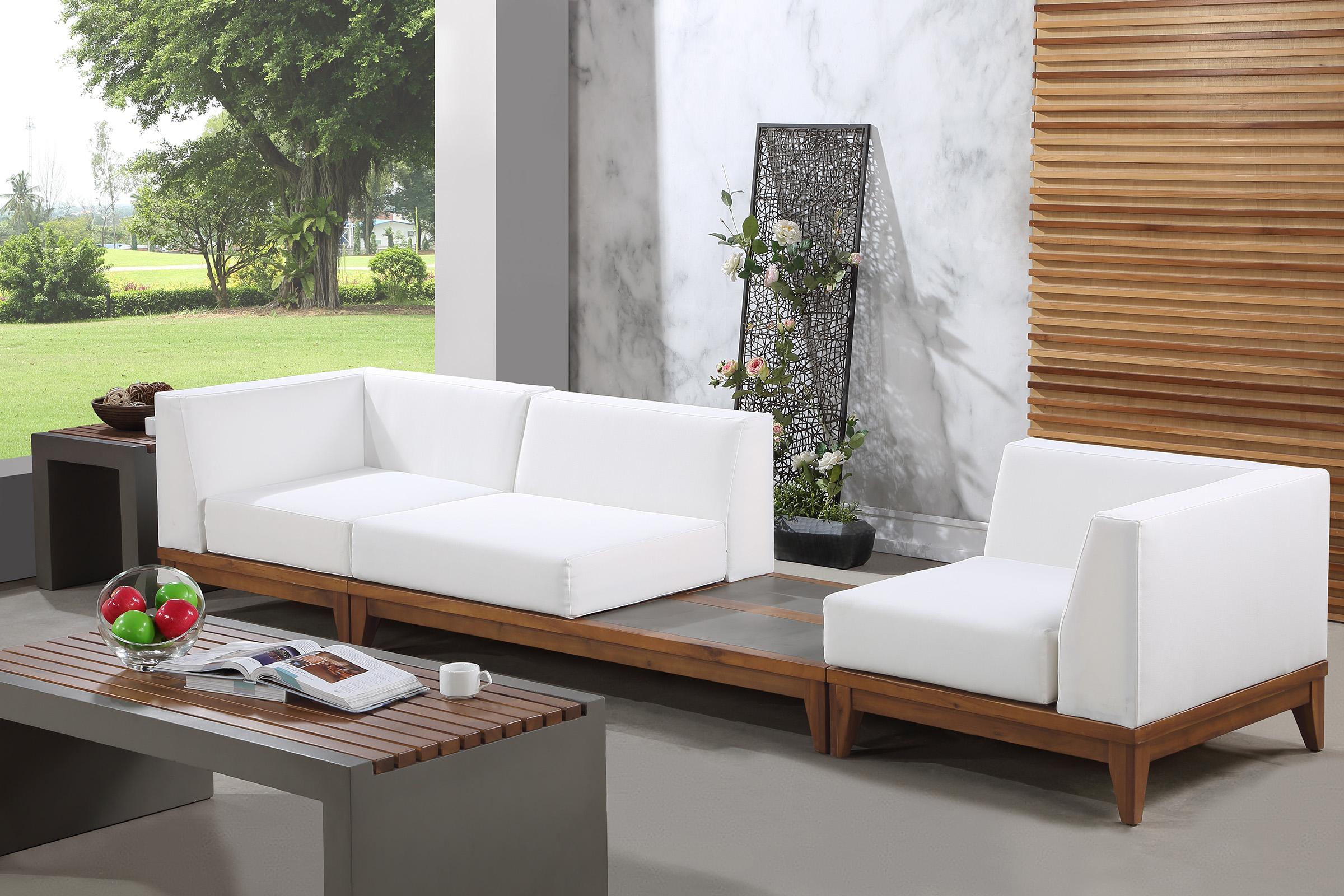 

    
Solid Acacia Outdoor Patio Modular Sofa RIO 389White-S125 Meridian Modern
