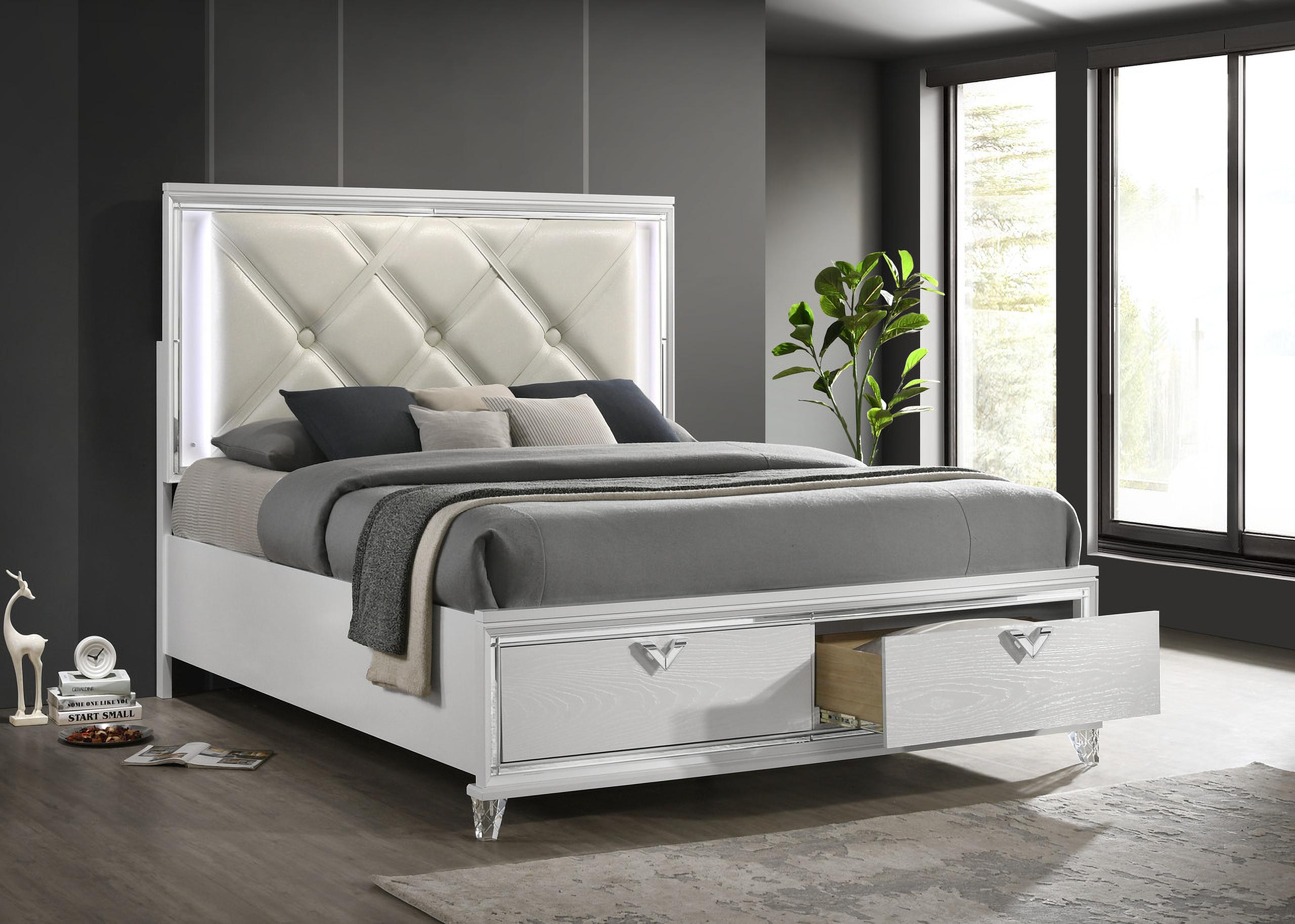 

        
Galaxy Home Furniture Prism Storage Bed White Faux Leather 601955549271
