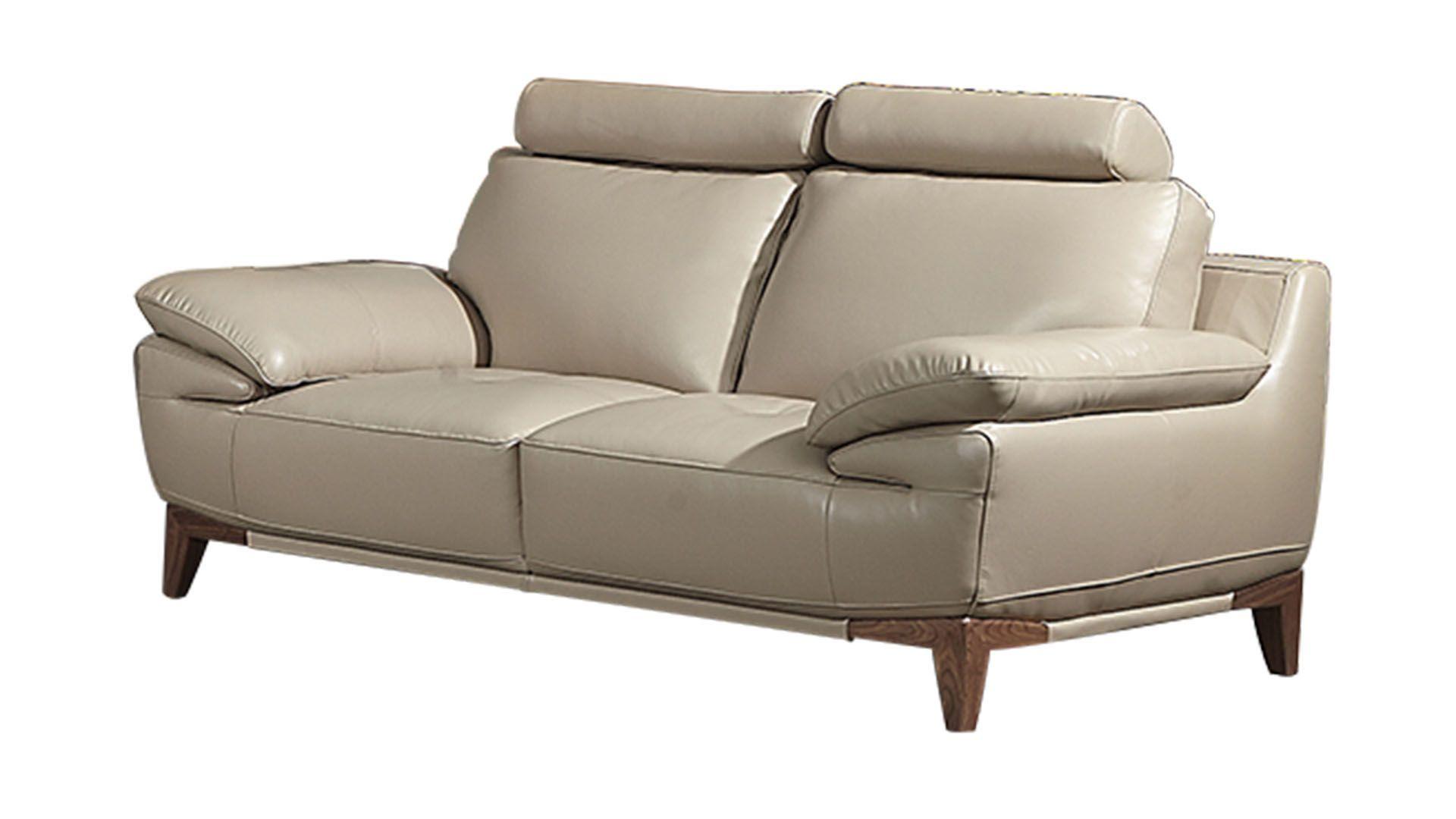 

    
American Eagle Furniture EK028-TAN Sofa Set Tan EK028-TAN -Set-3
