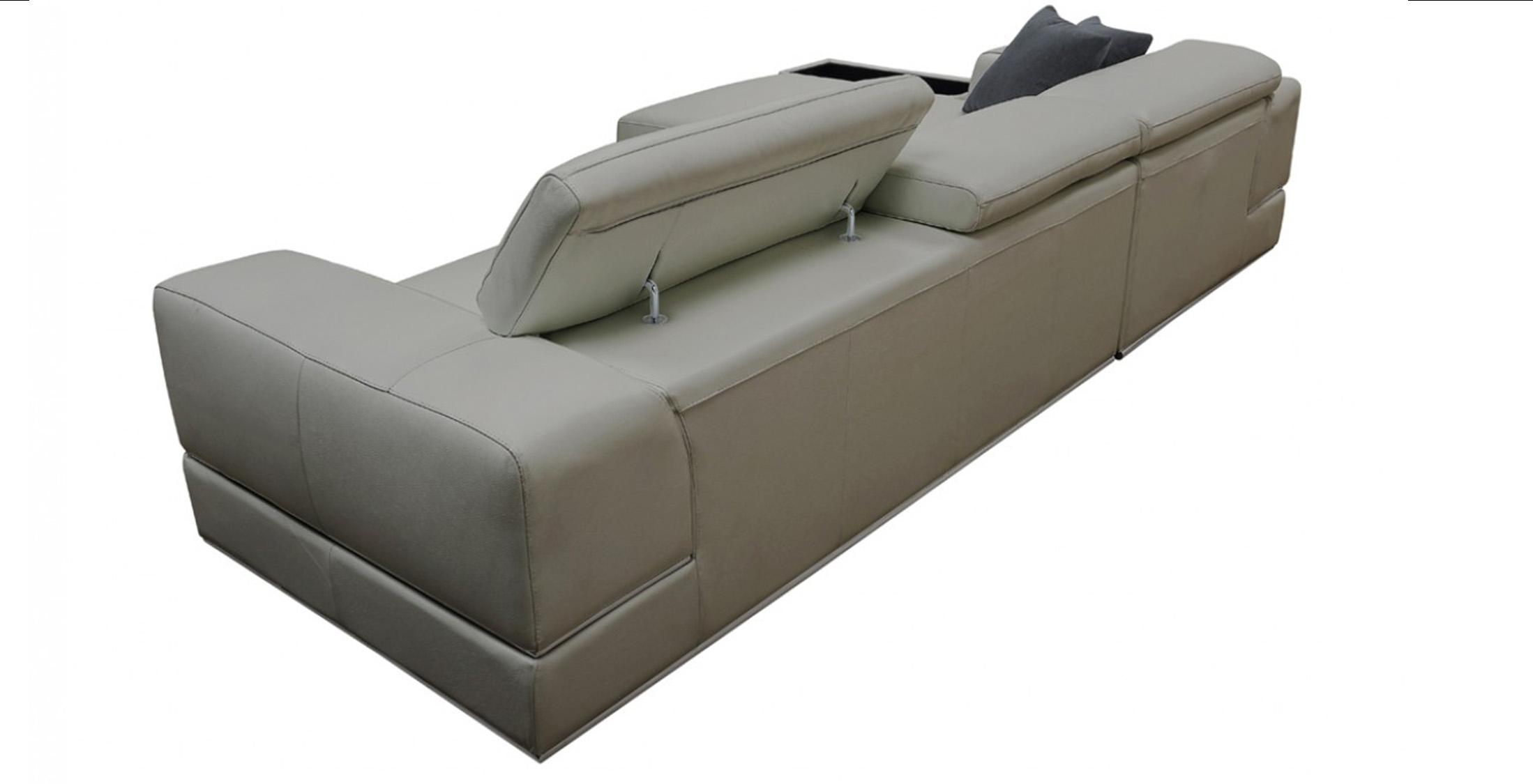 

    
VGCA5106A-TPE VIG Furniture Sectional Sofa
