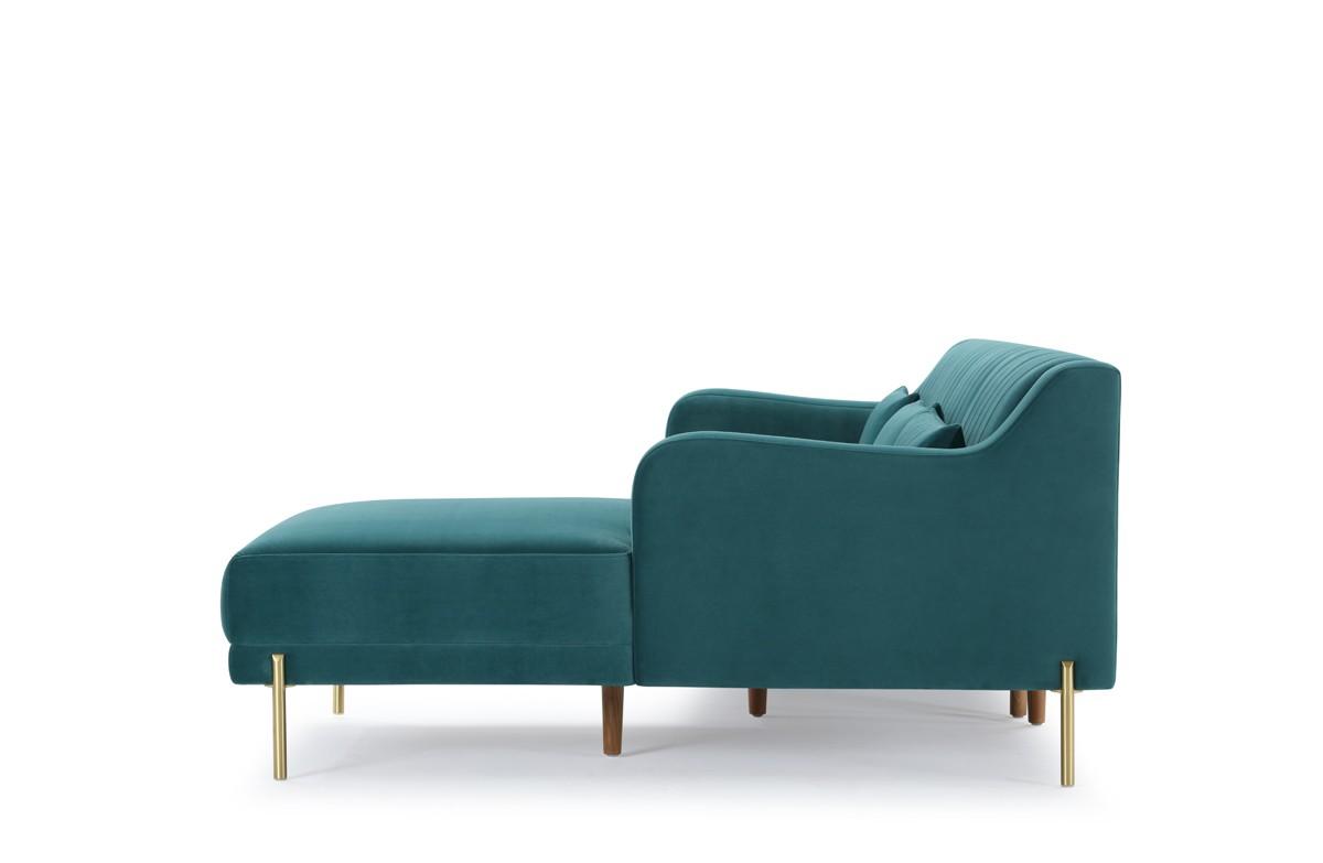 

    
VIG Furniture HK - FLOW SECTIONAL FAB BLUE EDM66 RAF CHAISE Sectional Sofa Teal VGCF576-EDM66-RAF
