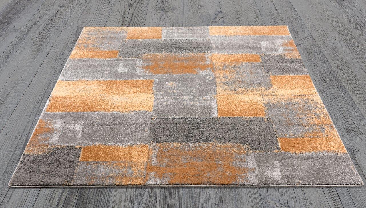 

    
Tortola Beige and Gray Checker Board Area Rug 8x10 by Art Carpet
