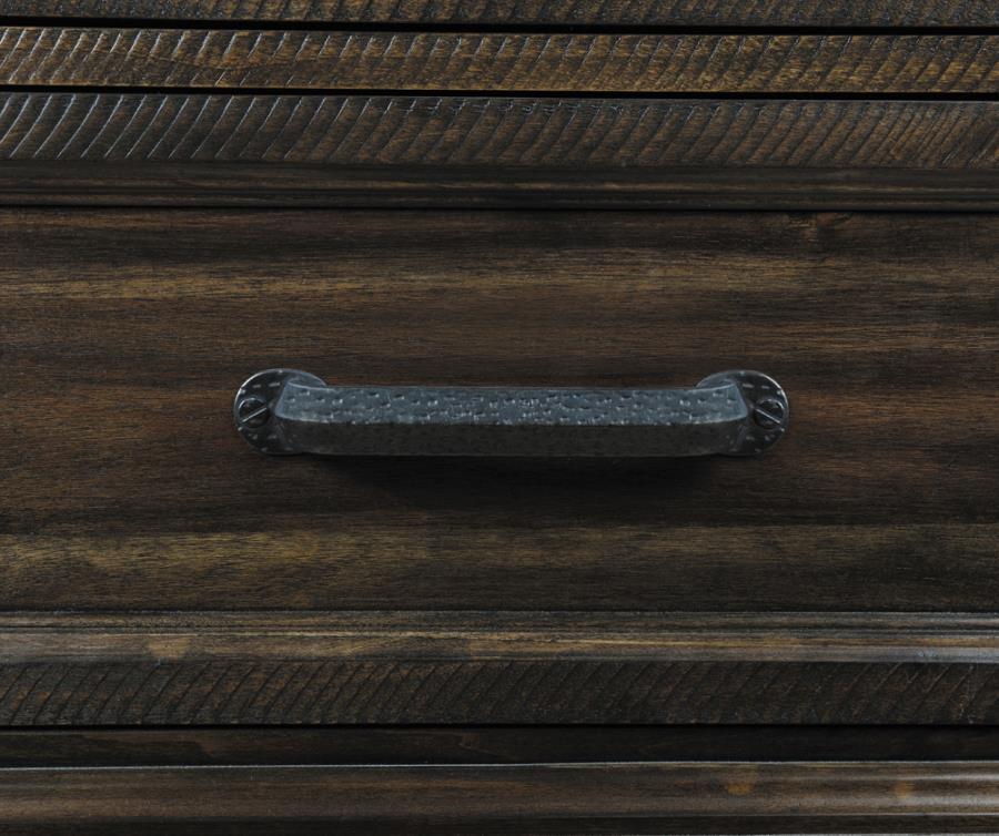 

    
 Photo  Traditional Acacia Brown Solid Wood CAL Bedroom Set 5pcs Coaster 222711KW Bennington
