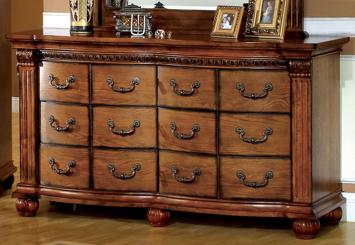 

    
Traditional Antique Tobacco Oak Solid Wood Dresser Furniture of America CM7738D Bellagrand
