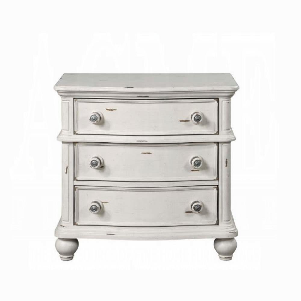 

    
 Shop  Traditional Antique White/Gray Wood Queen Storage Bedroom Set 3PCS Acme Jaqueline BD01433Q
