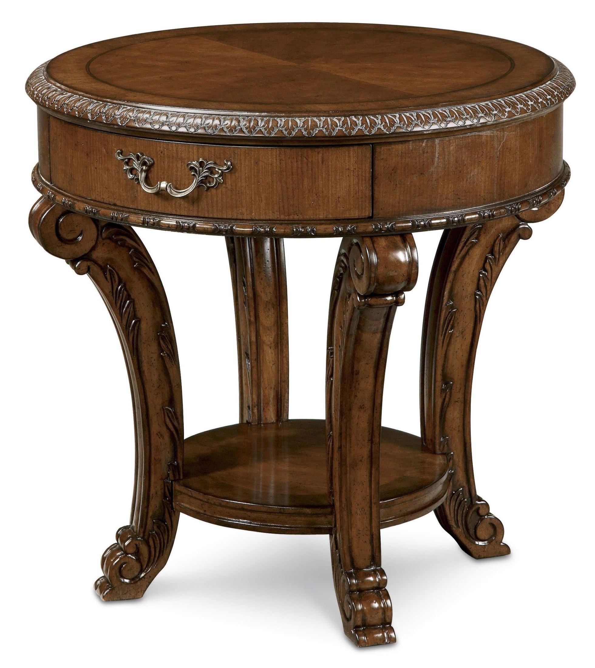 

    
Traditional Old World Round End Table A.R.T.
