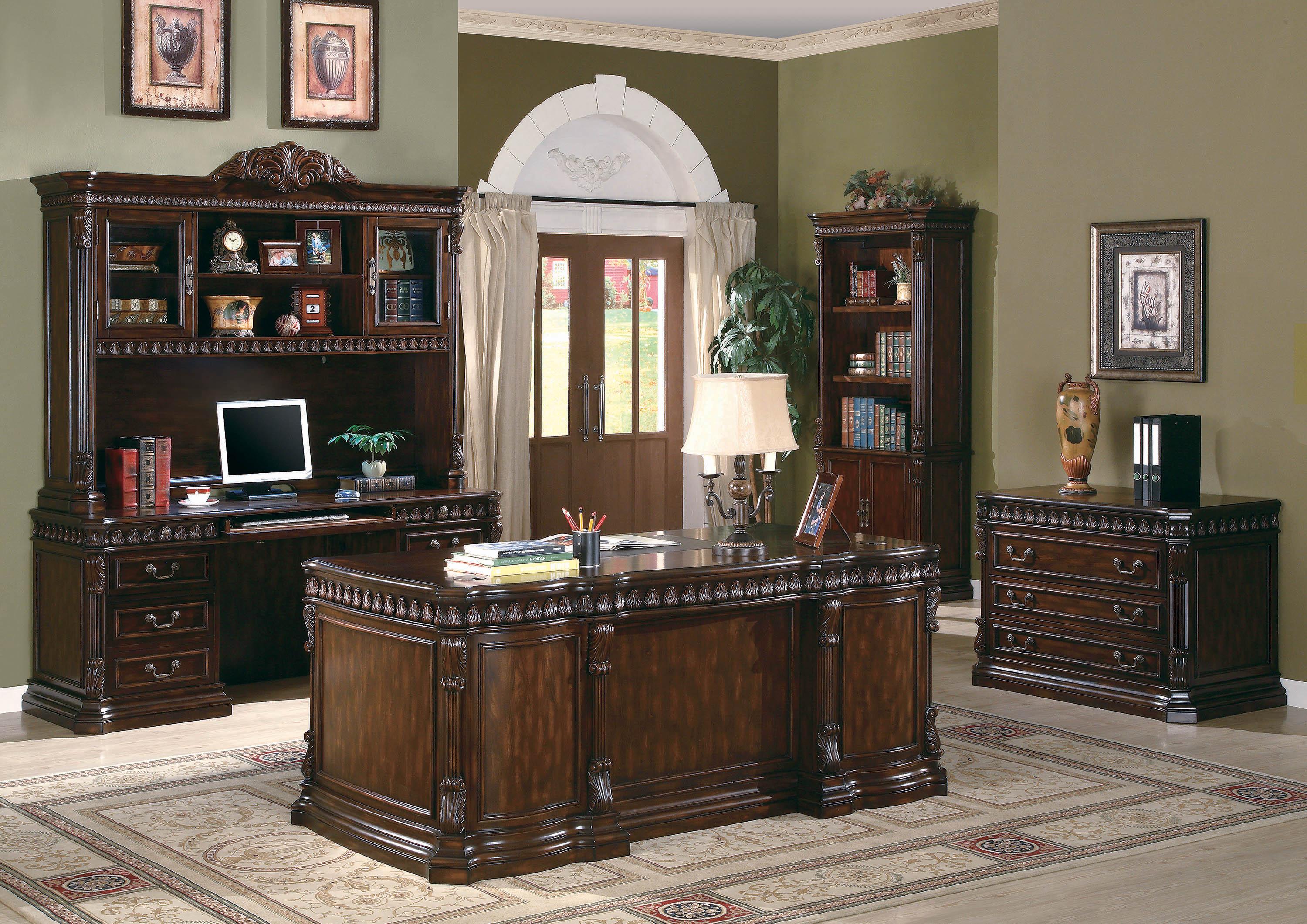Traditional File Cabinet Tucker 800802 in Brown 