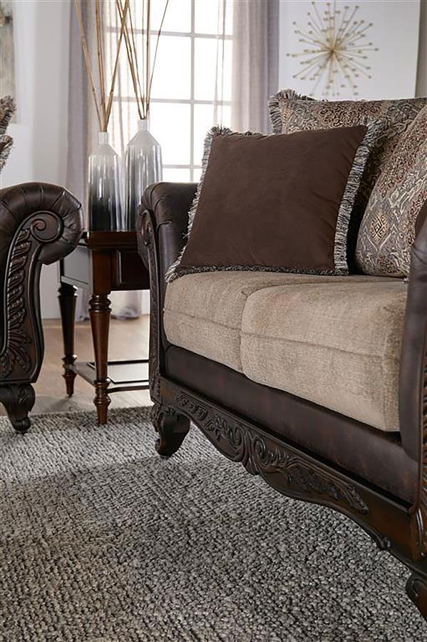 

    
Traditional Brown Wood Loveseat Coaster Elmbrook 508572
