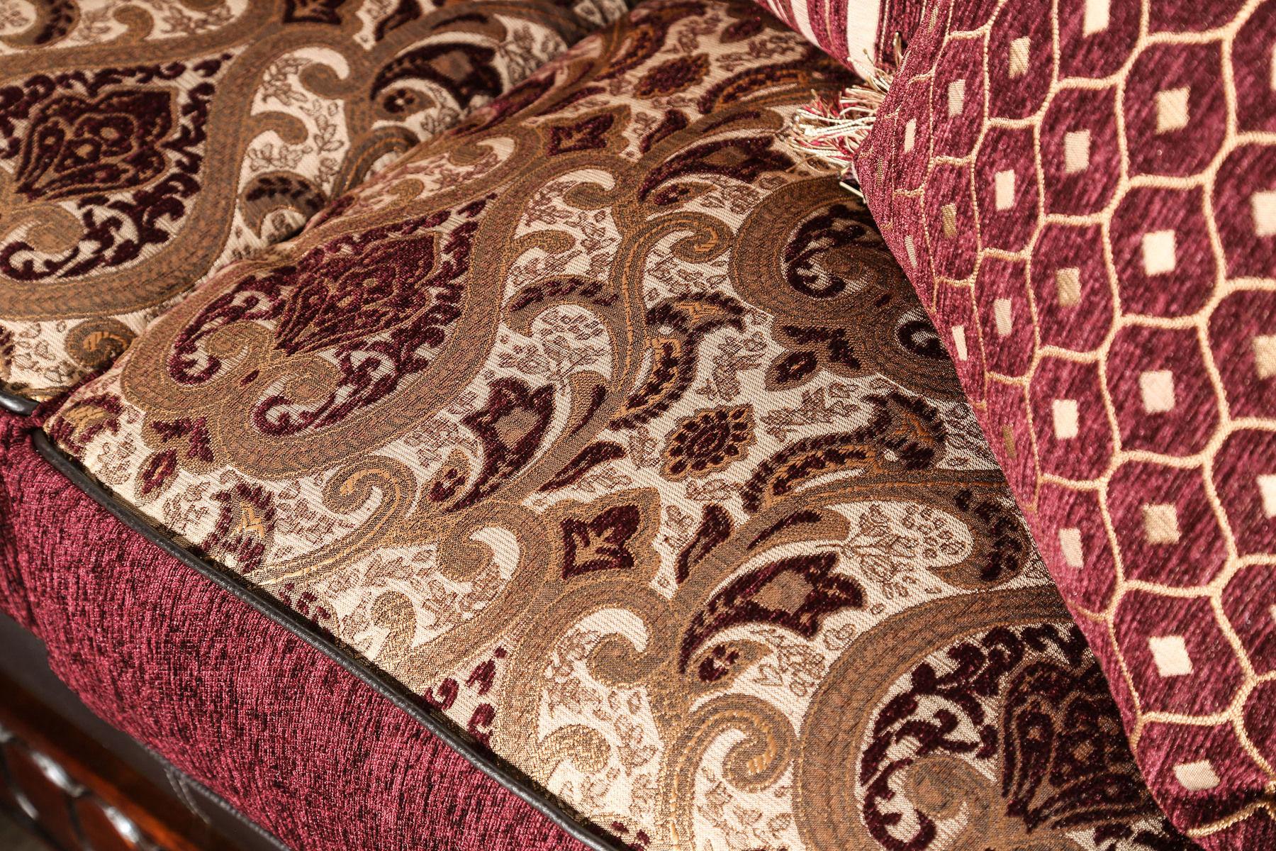 

                    
Buy Traditional Burgundy & Espresso Leatherette Living Room Set 3pcs Furniture of America Franklin
