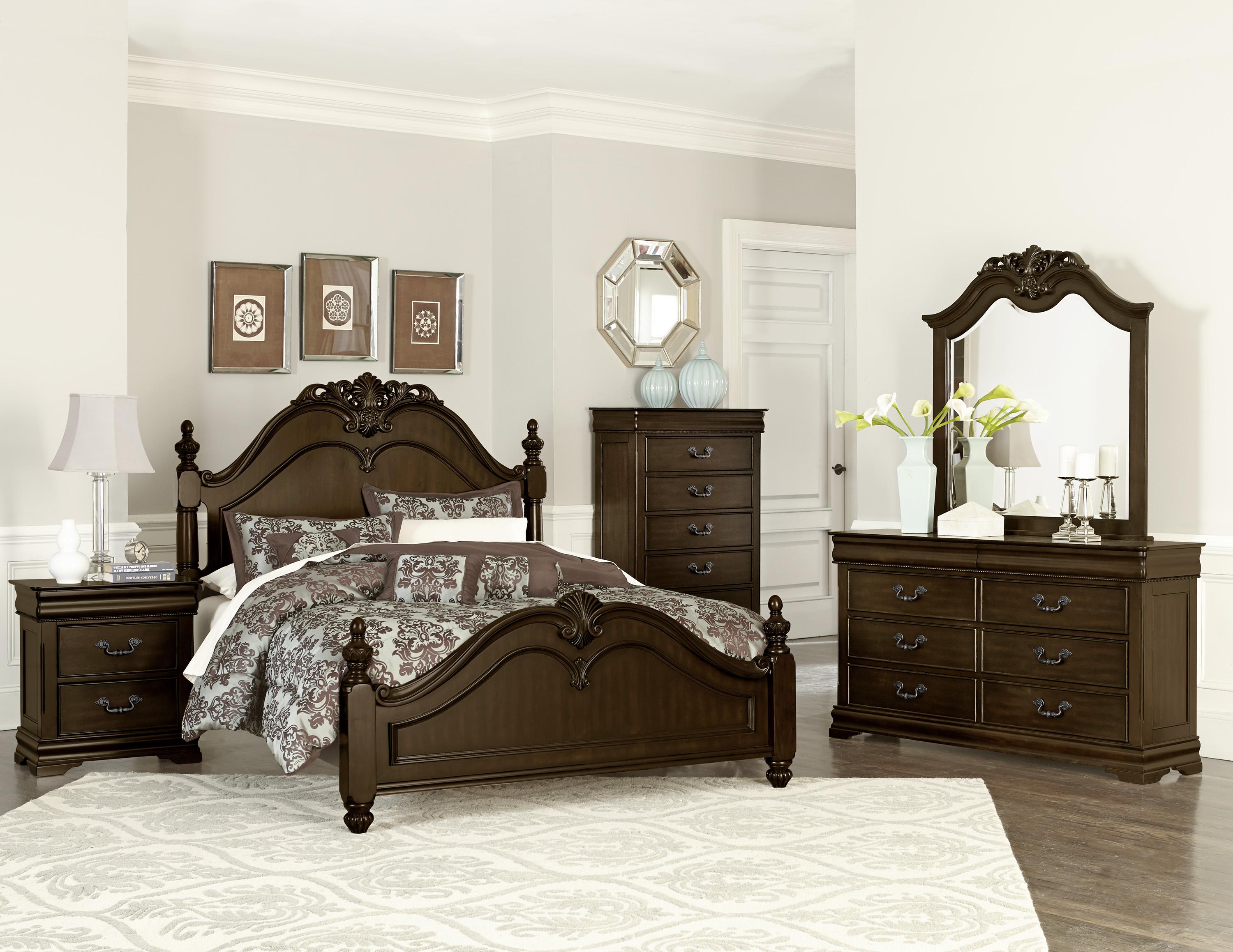 8.H Acme Louis Philippe lll 2pc Panel Bedroom Set in Real White by