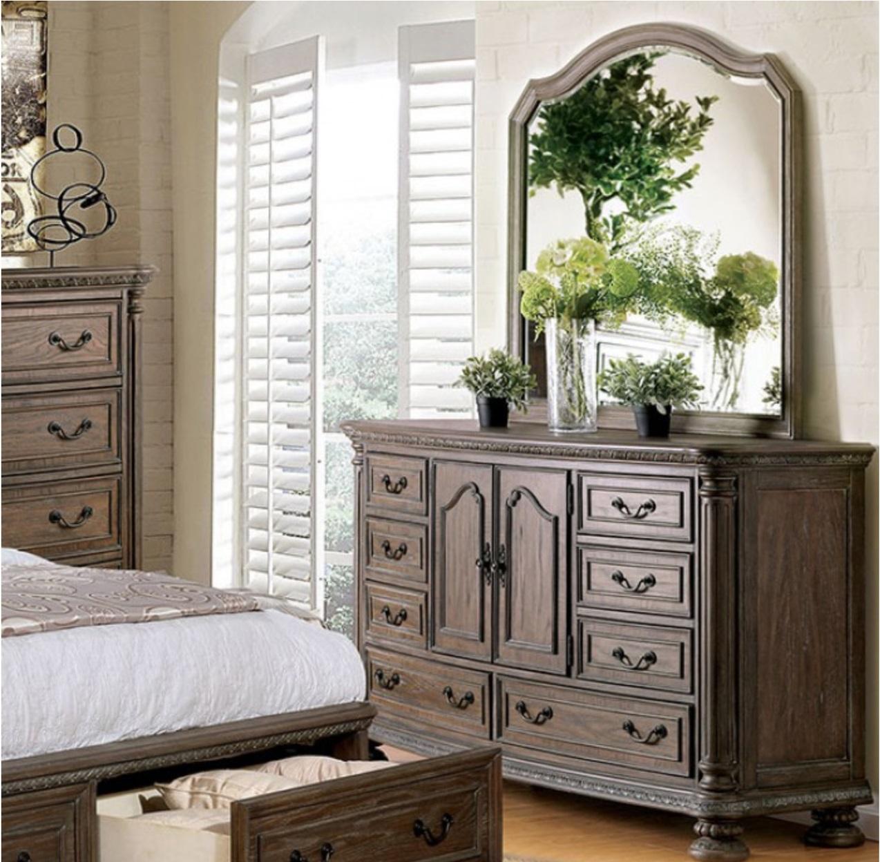 

    
Traditional Natural Solid Wood Dresser w/Mirror Furniture of America CM7661D*M Persephone
