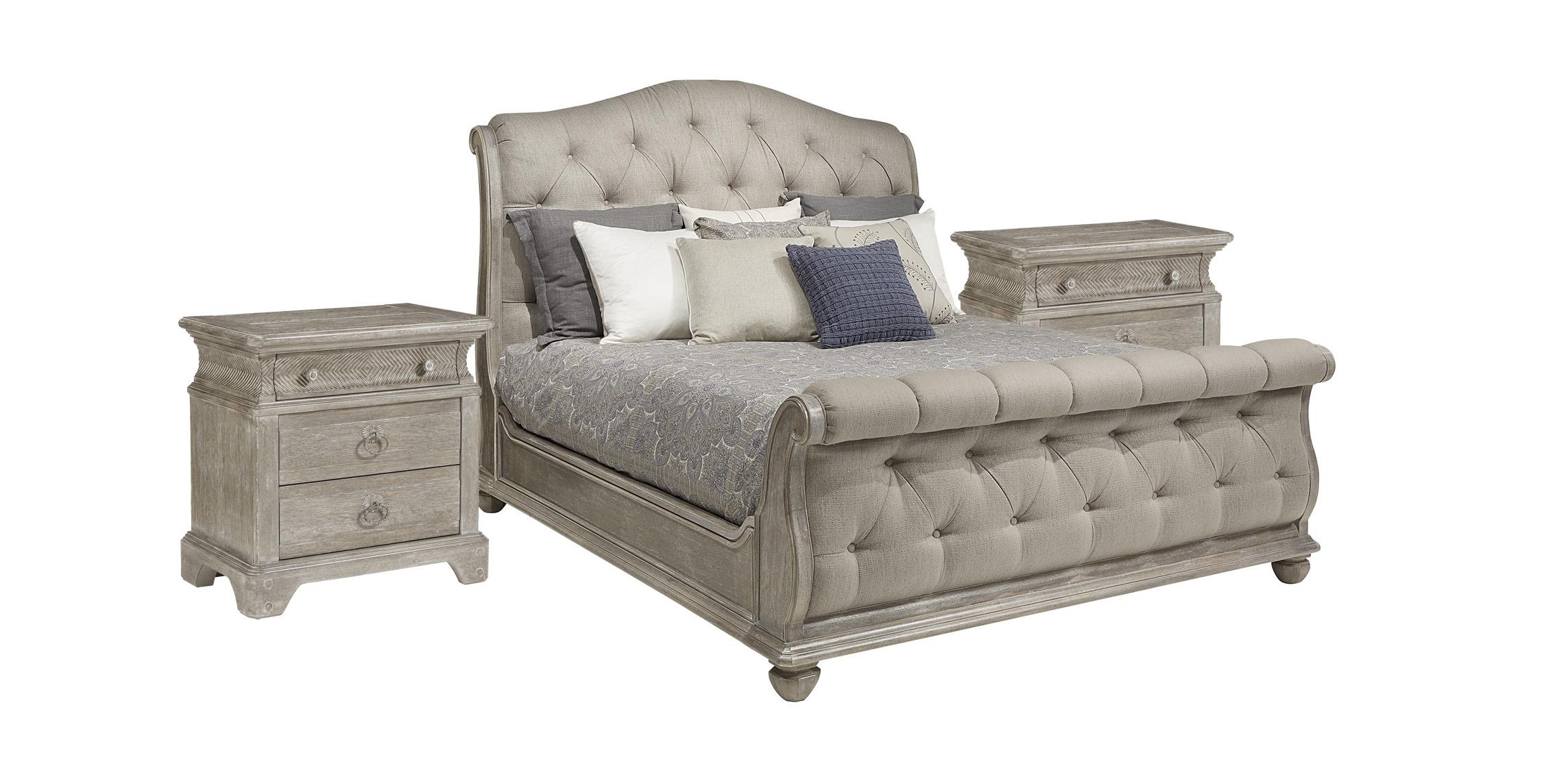 Traditional Sleigh Bedroom Set HD-80005 HD-80005-EK-Set-3 in Wash Oak, Light Gray Fabric