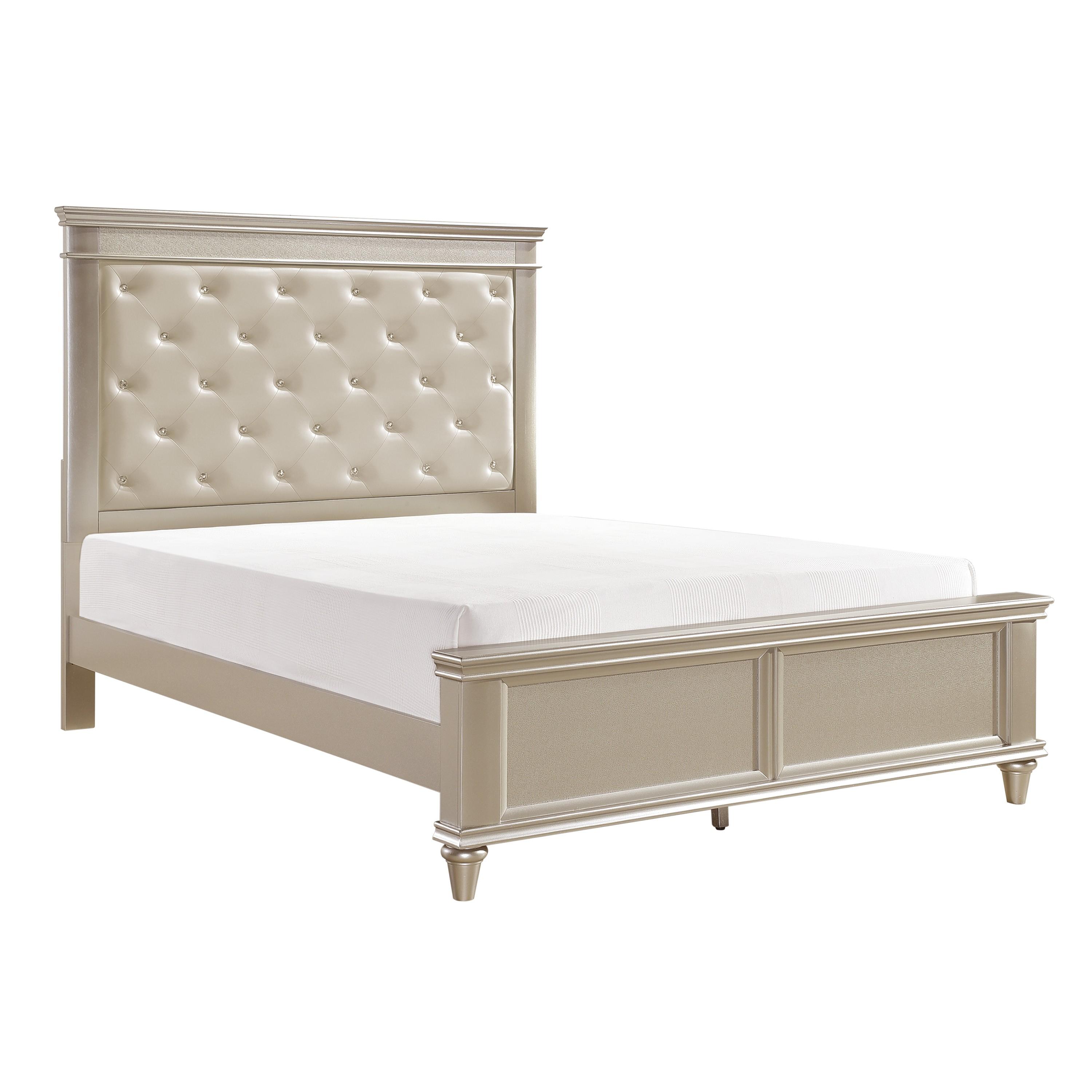 Traditional Bed 1928K-1CK* Celandine 1928K-1CK* in Off-White, Silver Faux Leather