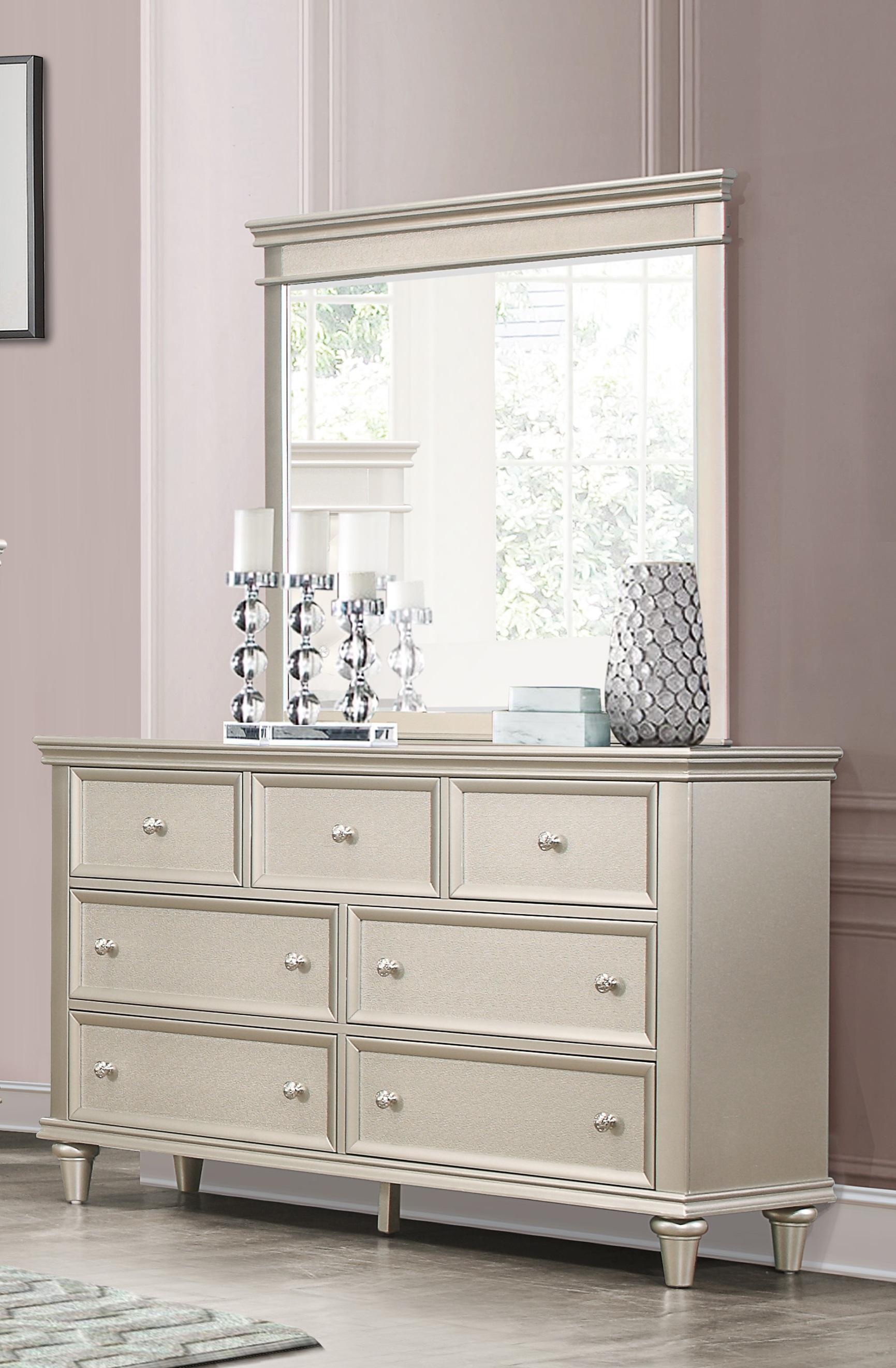 Traditional Dresser w/Mirror 1928-5*6-2PC Celandine 1928-5*6-2PC in Off-White, Silver 