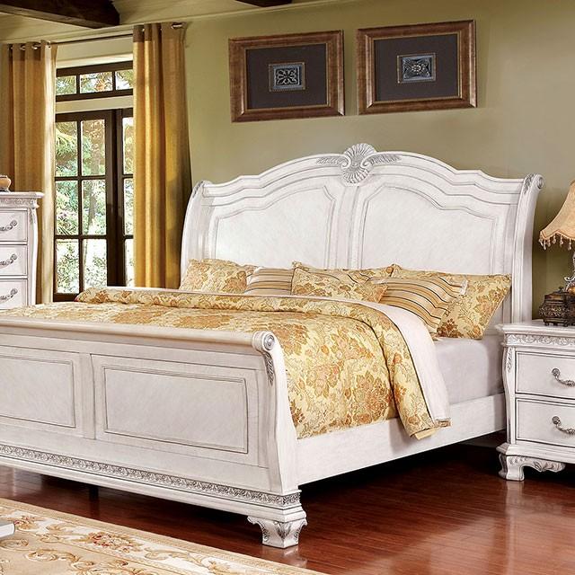 Traditional Sleigh Bed Isidora King Sleigh Bed CM7799WH-EK CM7799WH-EK in White 
