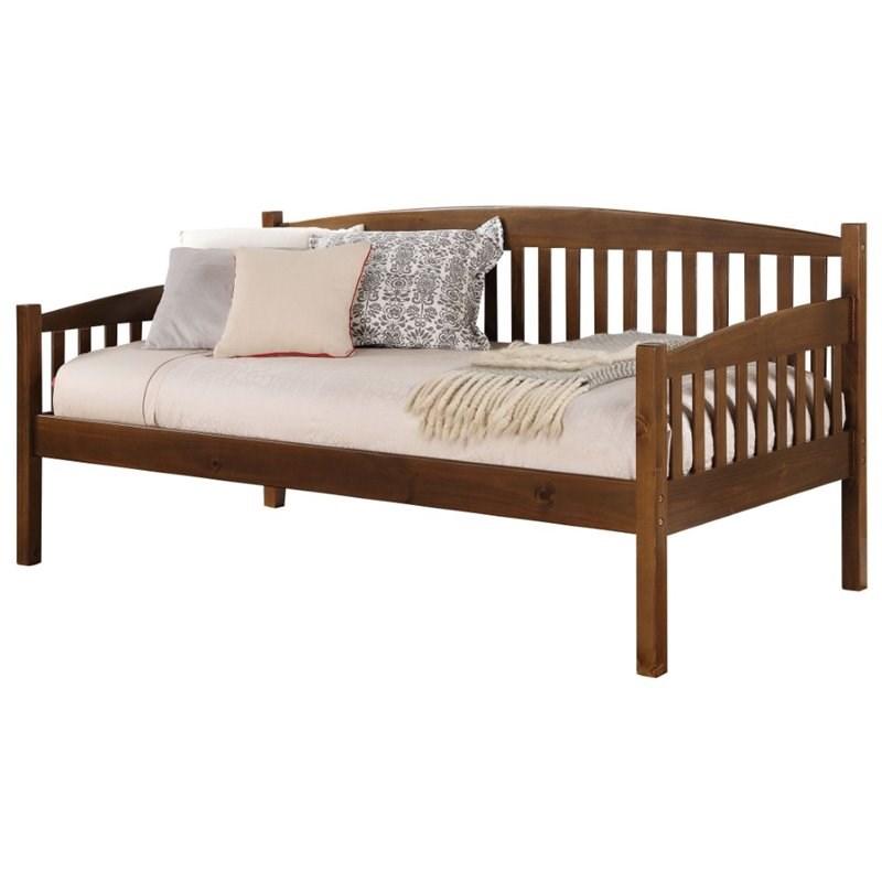 

    
Transitional Antique Oak Wood Daybed by Acme Caryn 39090
