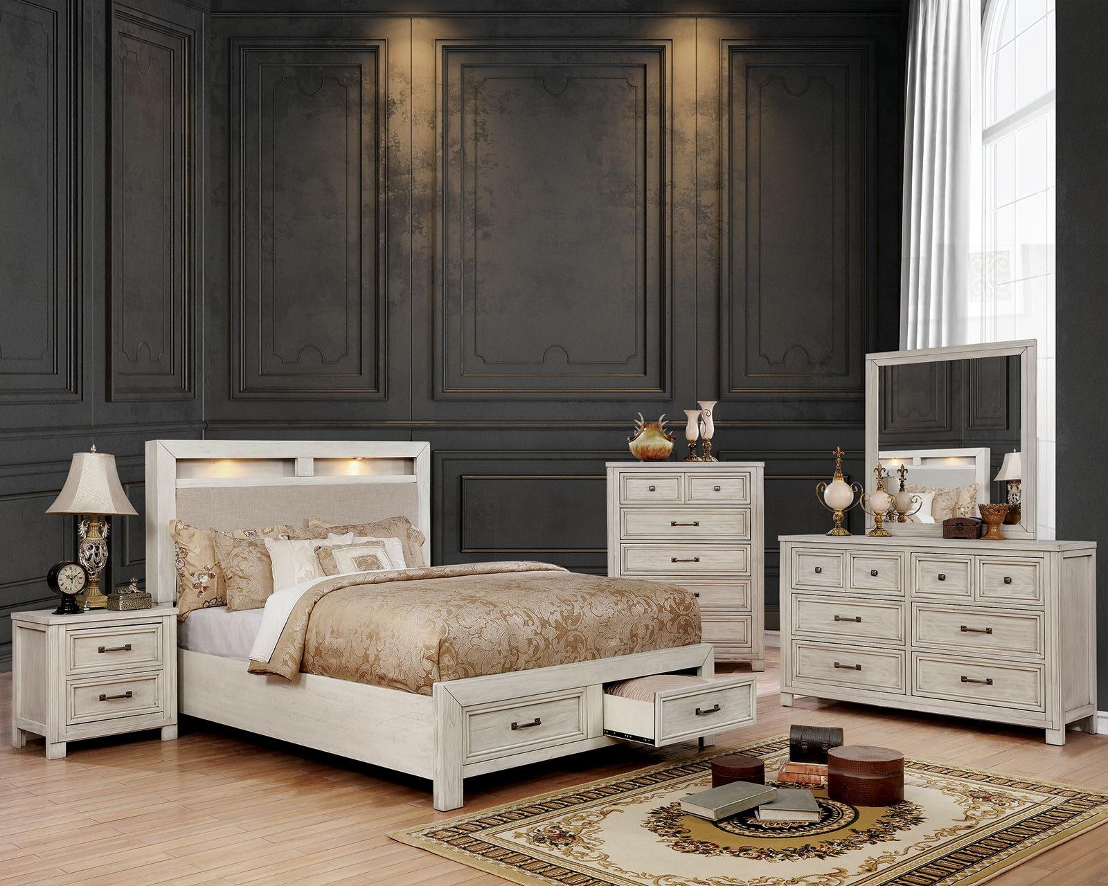 Transitional Storage Bedroom Set CM7365WH-CK-5PC Tywyn CM7365WH-CK-5PC in Antique White Fabric