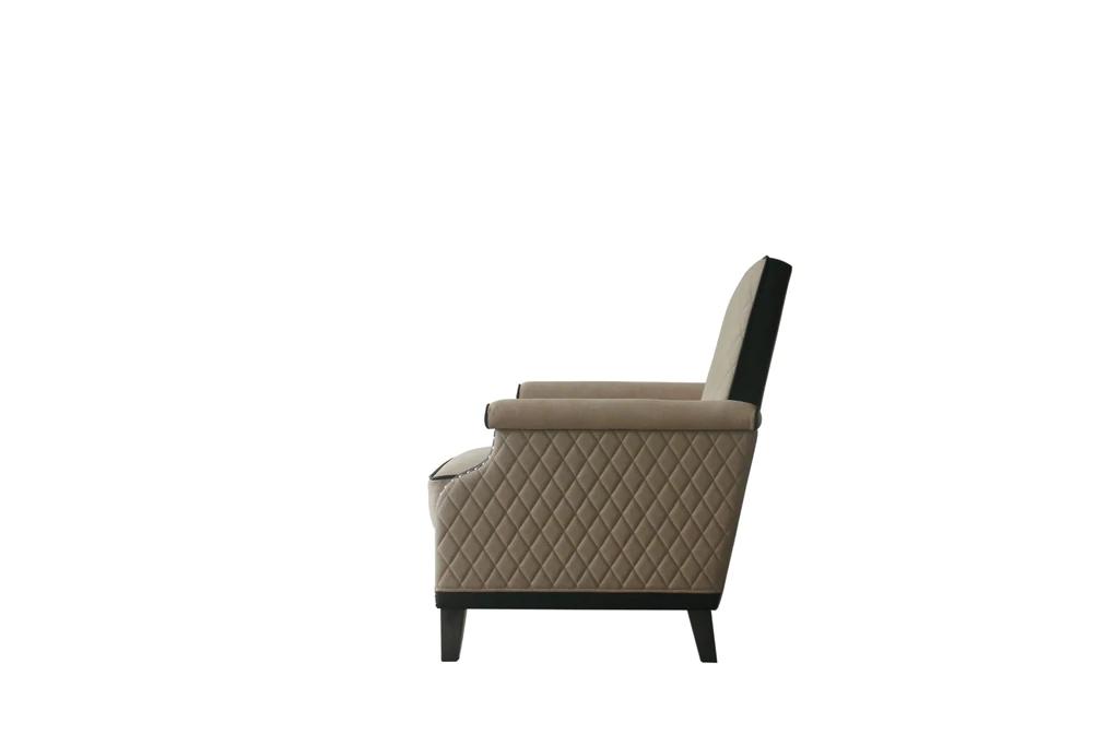 

    
Acme Furniture House Beatrice Accent Chair Beige 58813
