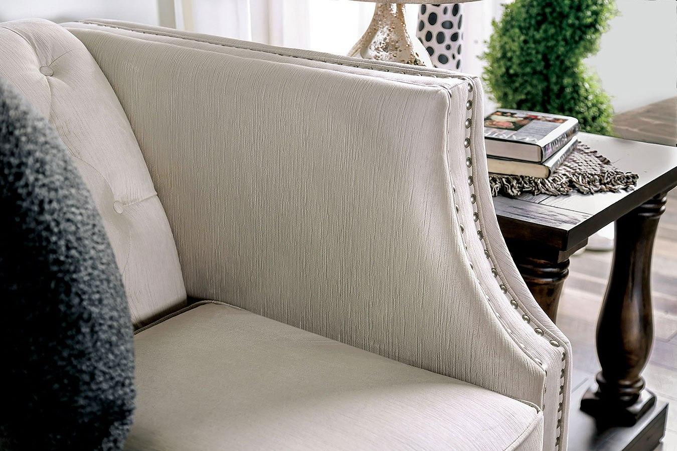 

    
SM2683-2PC Transitional Beige Velvet-like Fabric Sofa and Loveseat Furniture of America Aniyah
