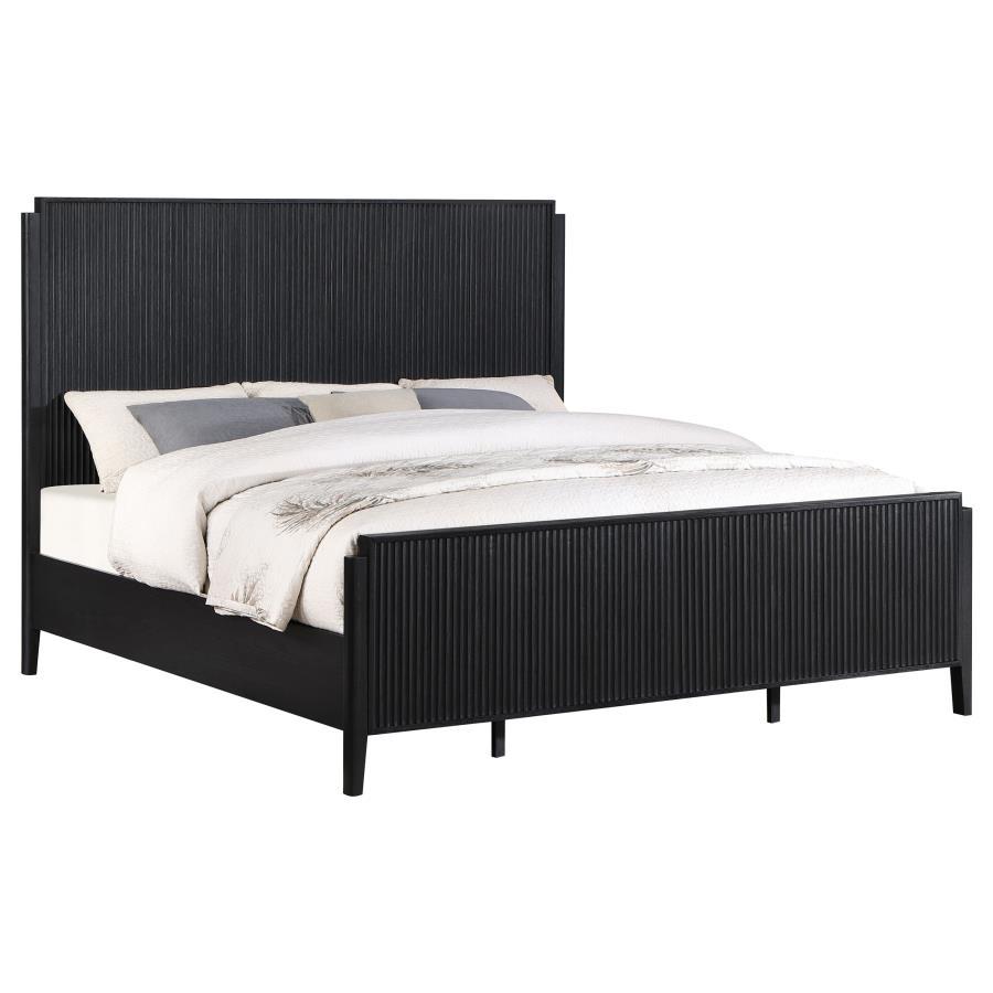 

                    
Coaster Brookmead California King Panel Bed 224711KW-CK Panel Bed Black  Purchase 
