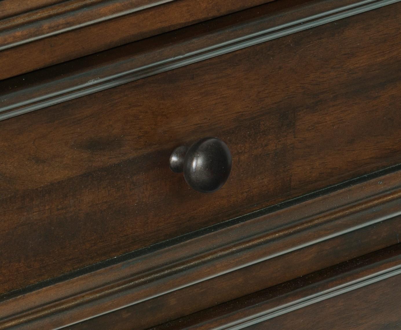 

    
1559-5 Homelegance Dresser
