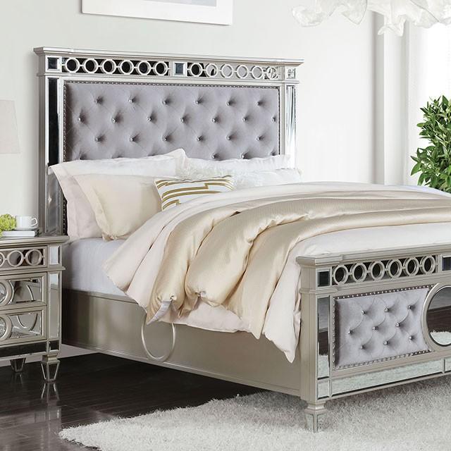 

    
Transitional Champagne Solid Wood CAL Bedroom Set 6pcs Furniture of America CM7134 Marseille
