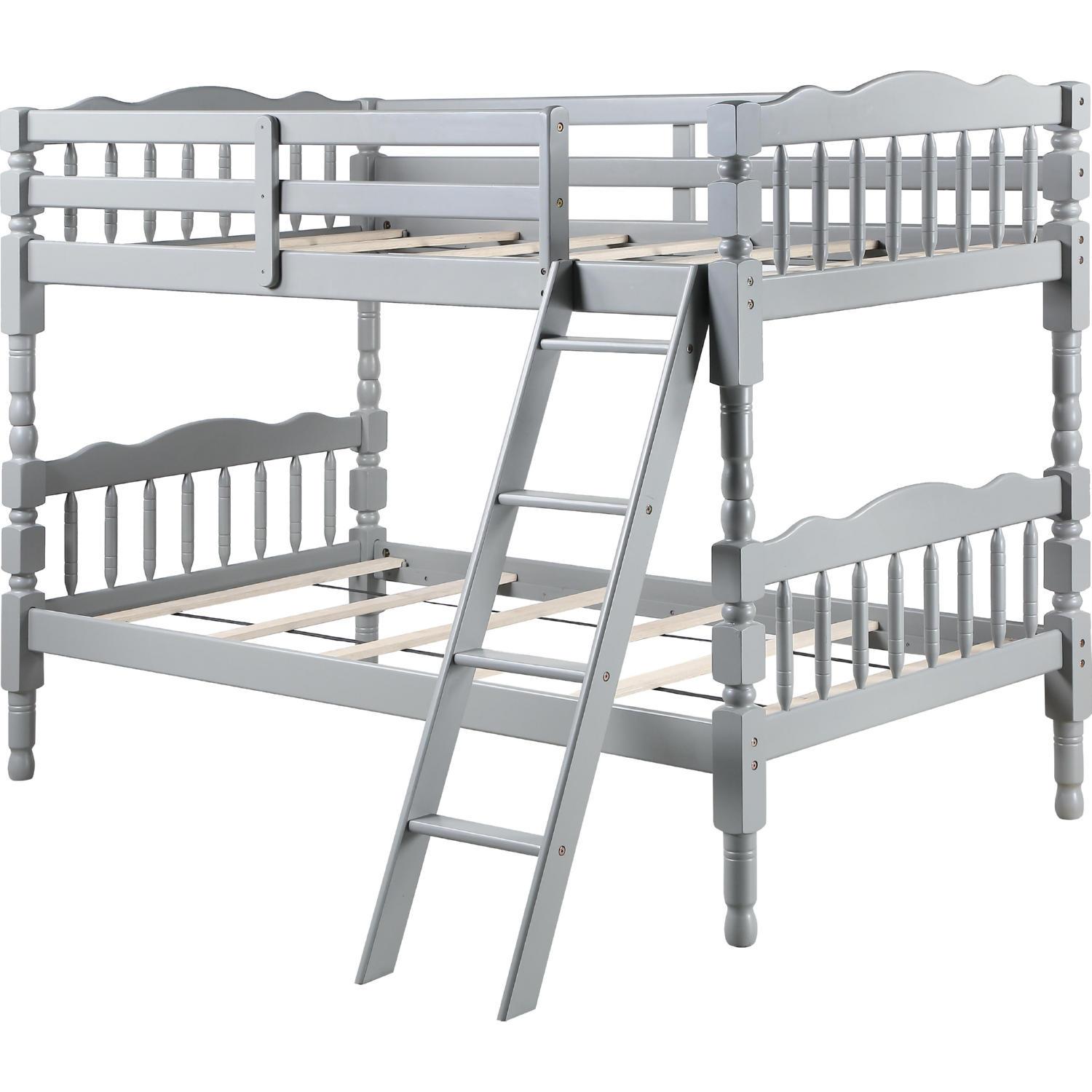 

    
Transitional Convertible Gray Twin/Twin Bunk Bed by Acme Homestead BD00864
