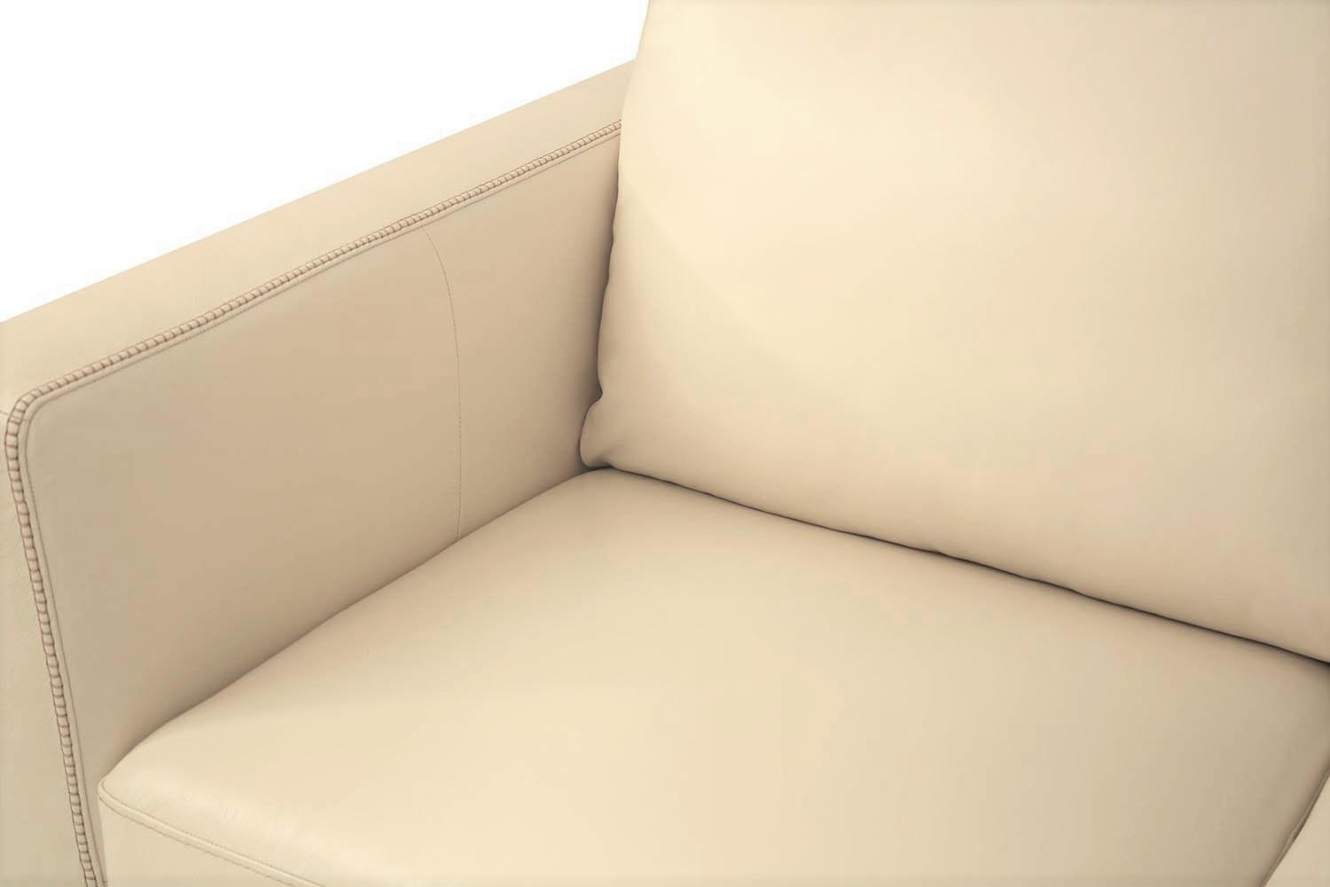 

    
55005-2pcs Transitional Cream Leather Sofa + Loveseat by Acme Malaga 55005-2pcs
